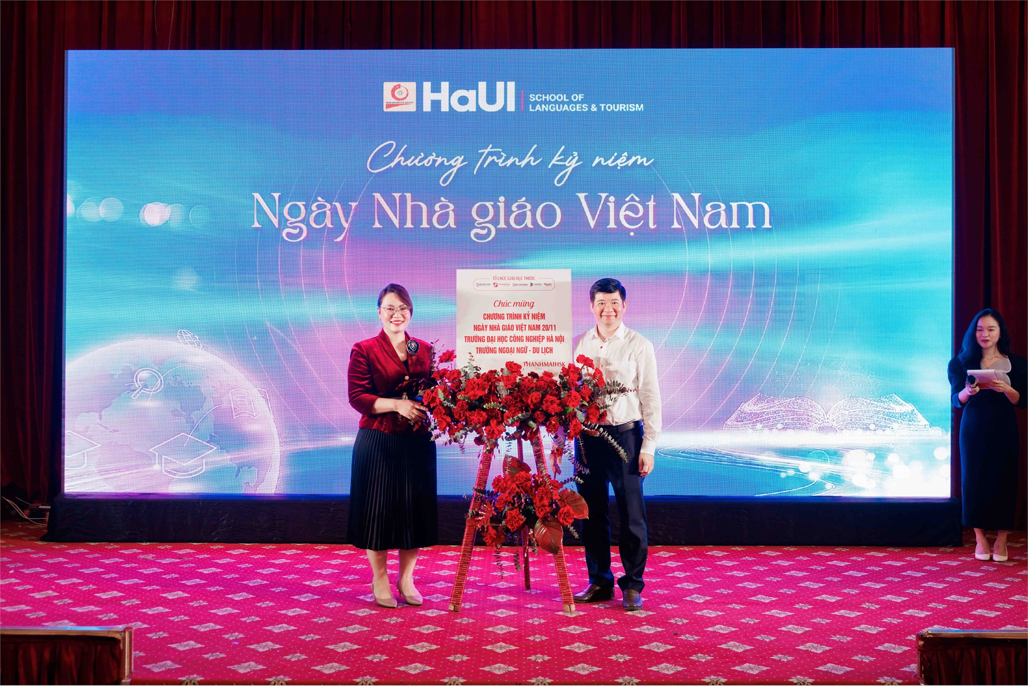 Trường Ngoại ngữ – Du lịch tổ chức gặp mặt nhân Ngày Nhà giáo Việt Nam 20/11