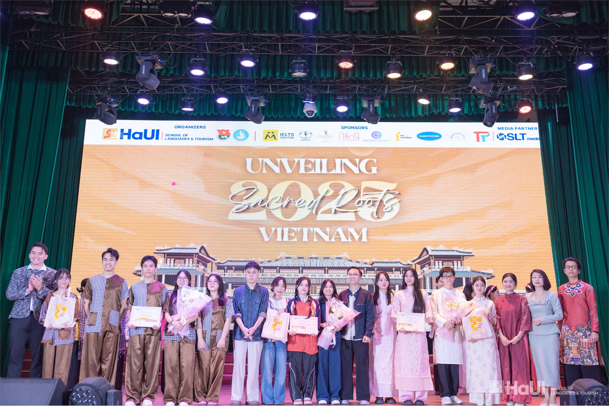 Chung kết cuộc thi quảng bá du lịch Việt Nam bằng tiếng Anh: Unveiling Vietnam Sacred Roots 2025