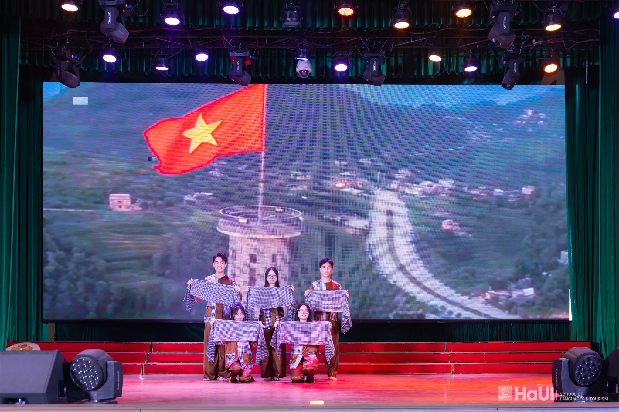 Chung kết cuộc thi quảng bá du lịch Việt Nam bằng tiếng Anh: Unveiling Vietnam Sacred Roots 2025