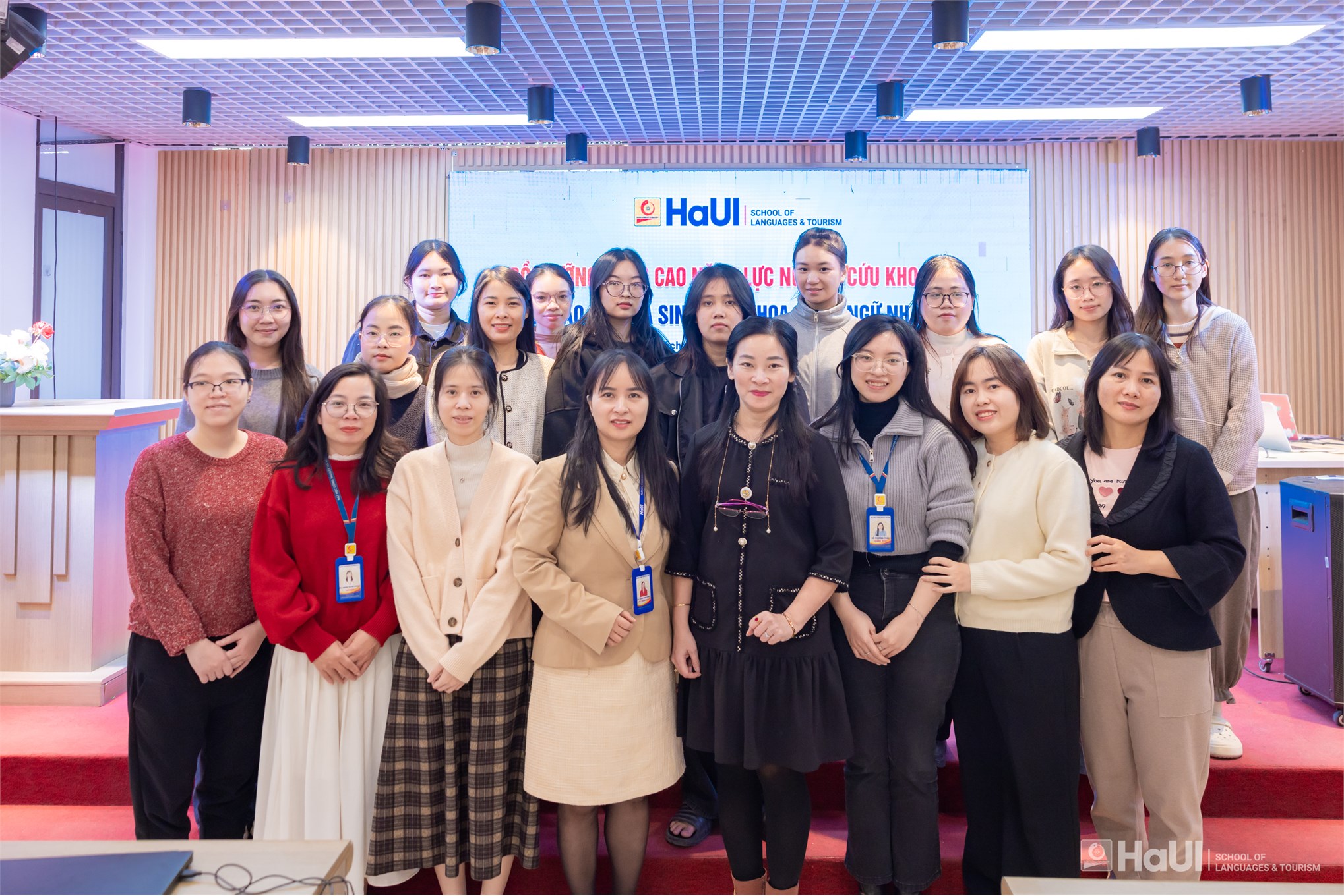 Khoa Ngôn ngữ Nhật Bản bồi dưỡng nâng cao năng lực nghiên cứu khoa học cho giảng viên và sinh viên