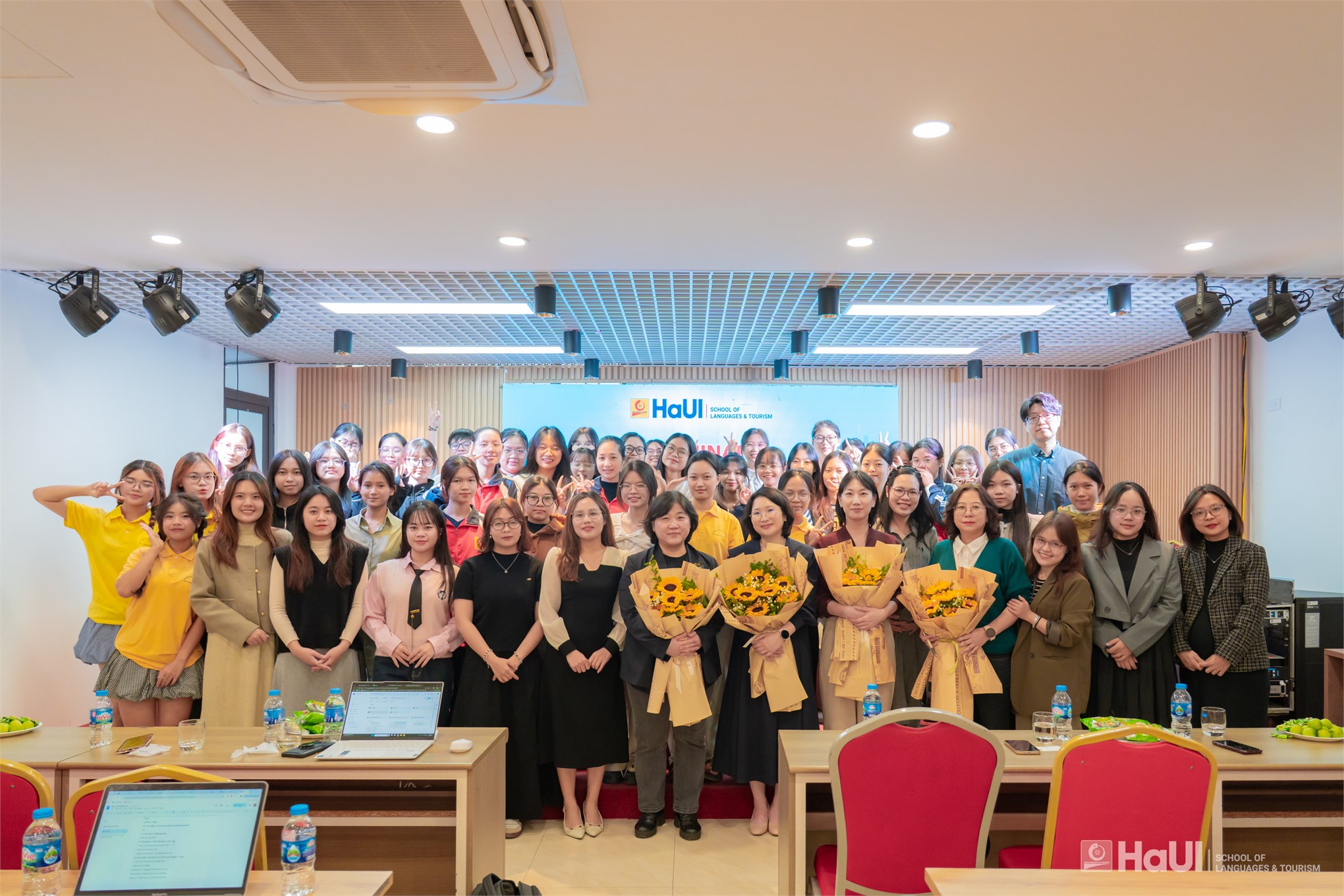 Nâng cao hiệu quả dạy – học kỹ năng nói tiếng Hàn qua tọa đàm chuyên môn