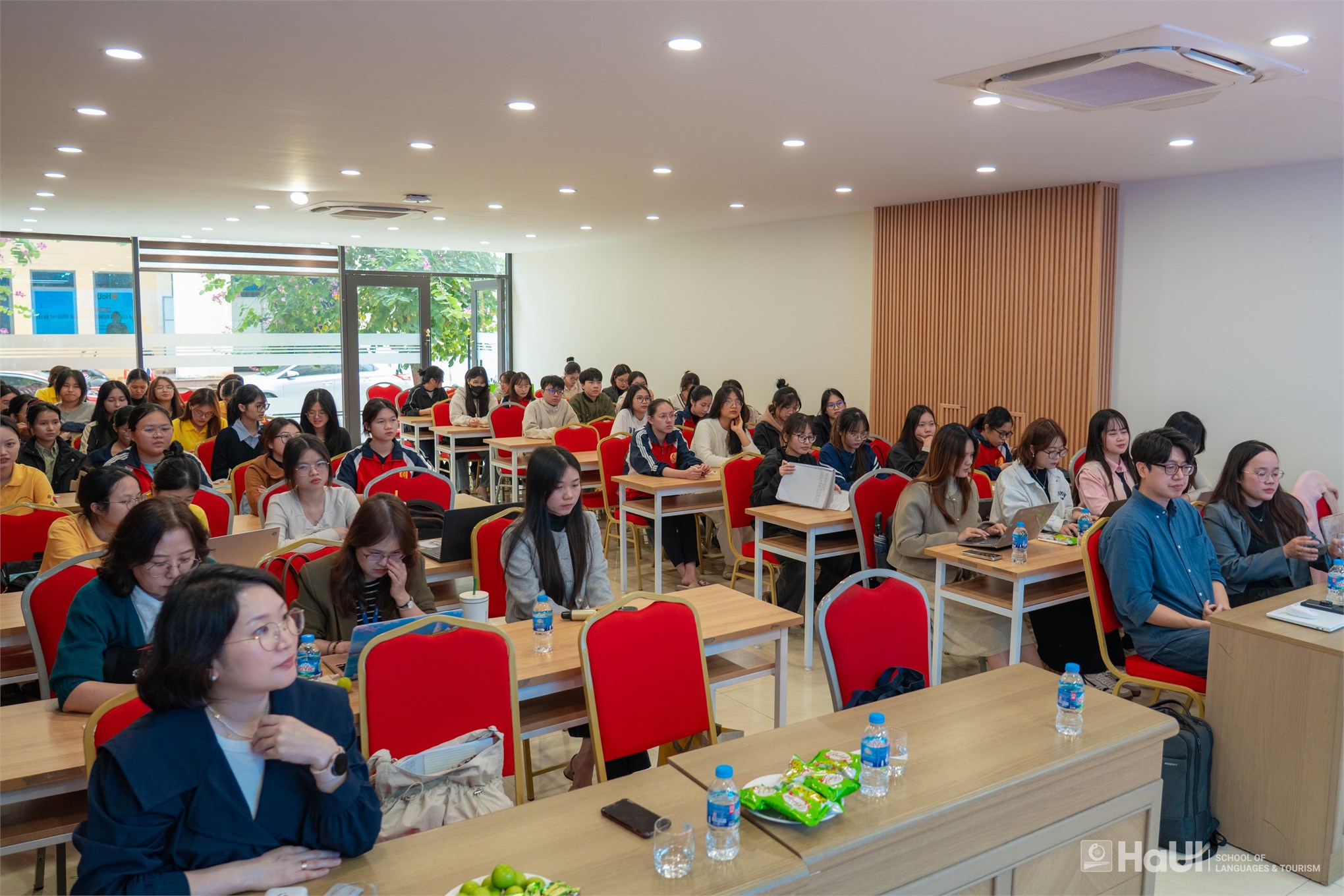 Nâng cao hiệu quả dạy – học kỹ năng nói tiếng Hàn qua tọa đàm chuyên môn