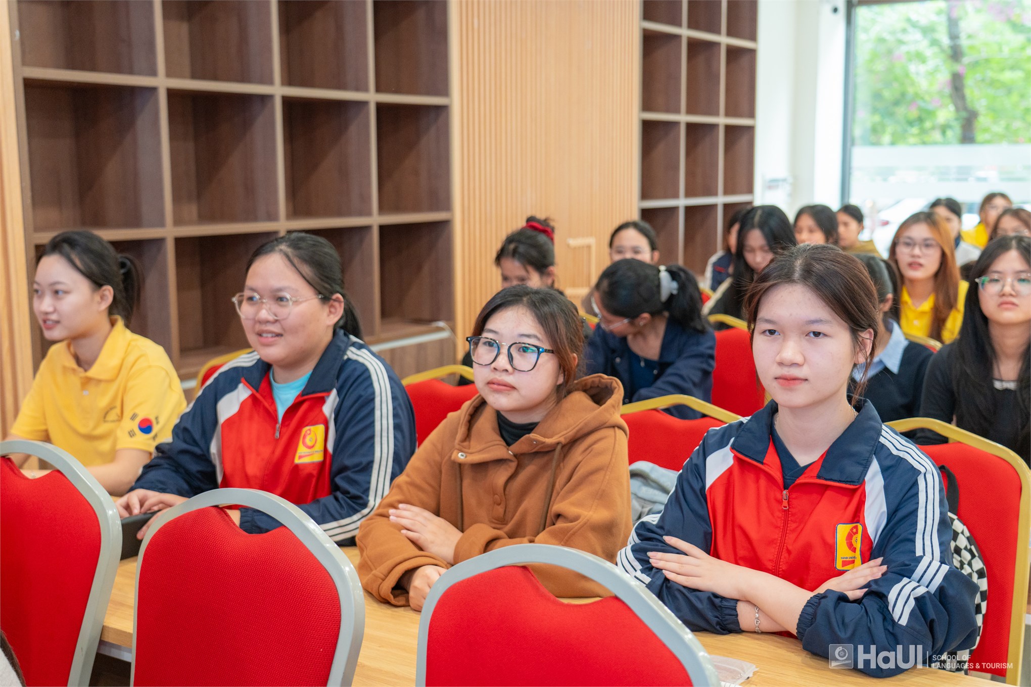 Nâng cao hiệu quả dạy – học kỹ năng nói tiếng Hàn qua tọa đàm chuyên môn