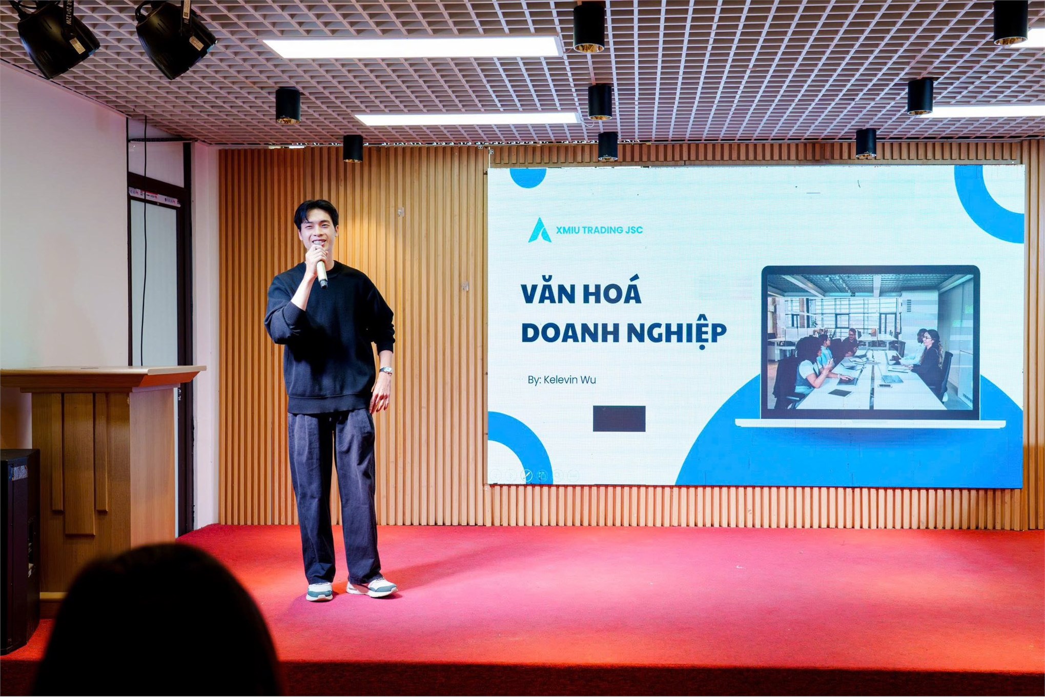 Buổi toạ đàm `Tầm quan trọng của văn hoá doanh nghiệp với sự phát triển của doanh nghiệp và cách xây dựng văn hoá doanh nghiệp trong thực tế doanh nghiệp`