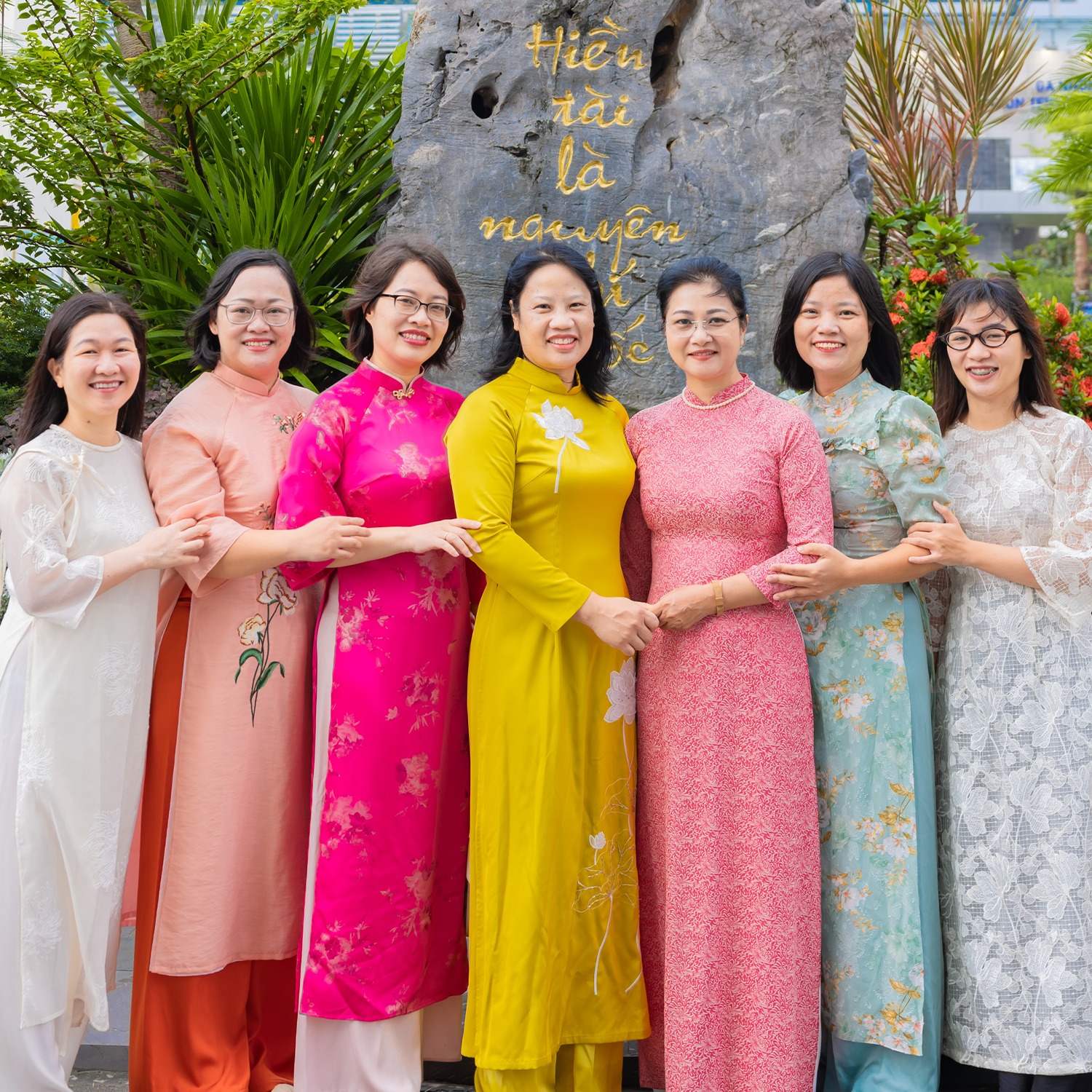 20/11 - Tri ân những người thắp lửa tri thức