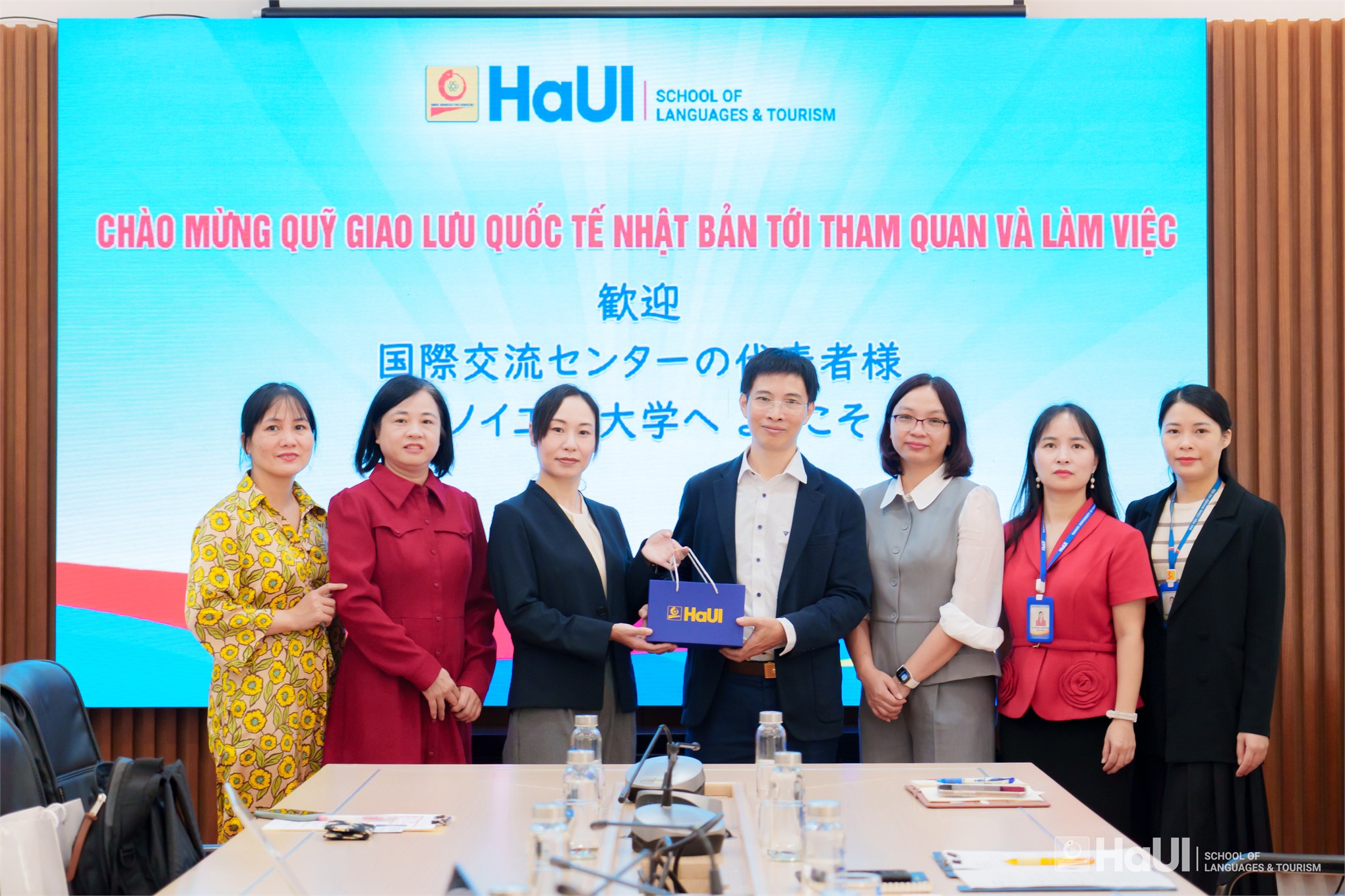 Trường Ngoại ngữ – Du lịch tiếp đón Quỹ Giao lưu Quốc tế Nhật Bản