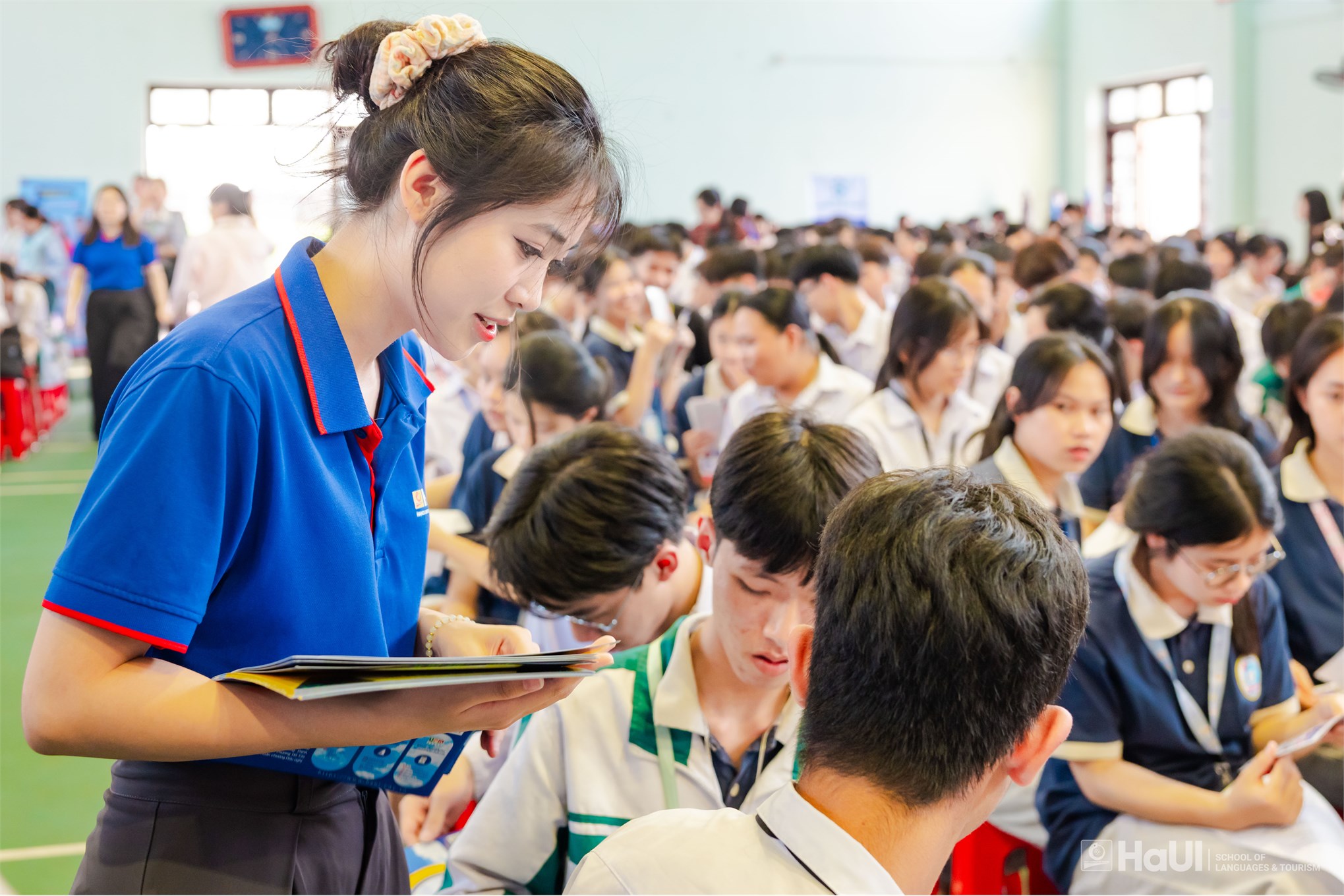 Trường Ngoại ngữ – Du lịch tư vấn tuyển sinh tại THPT Yên Khánh A: Định hướng nghề nghiệp gắn với xu thế phát triển ngành dịch vụ và hội nhập quốc tế