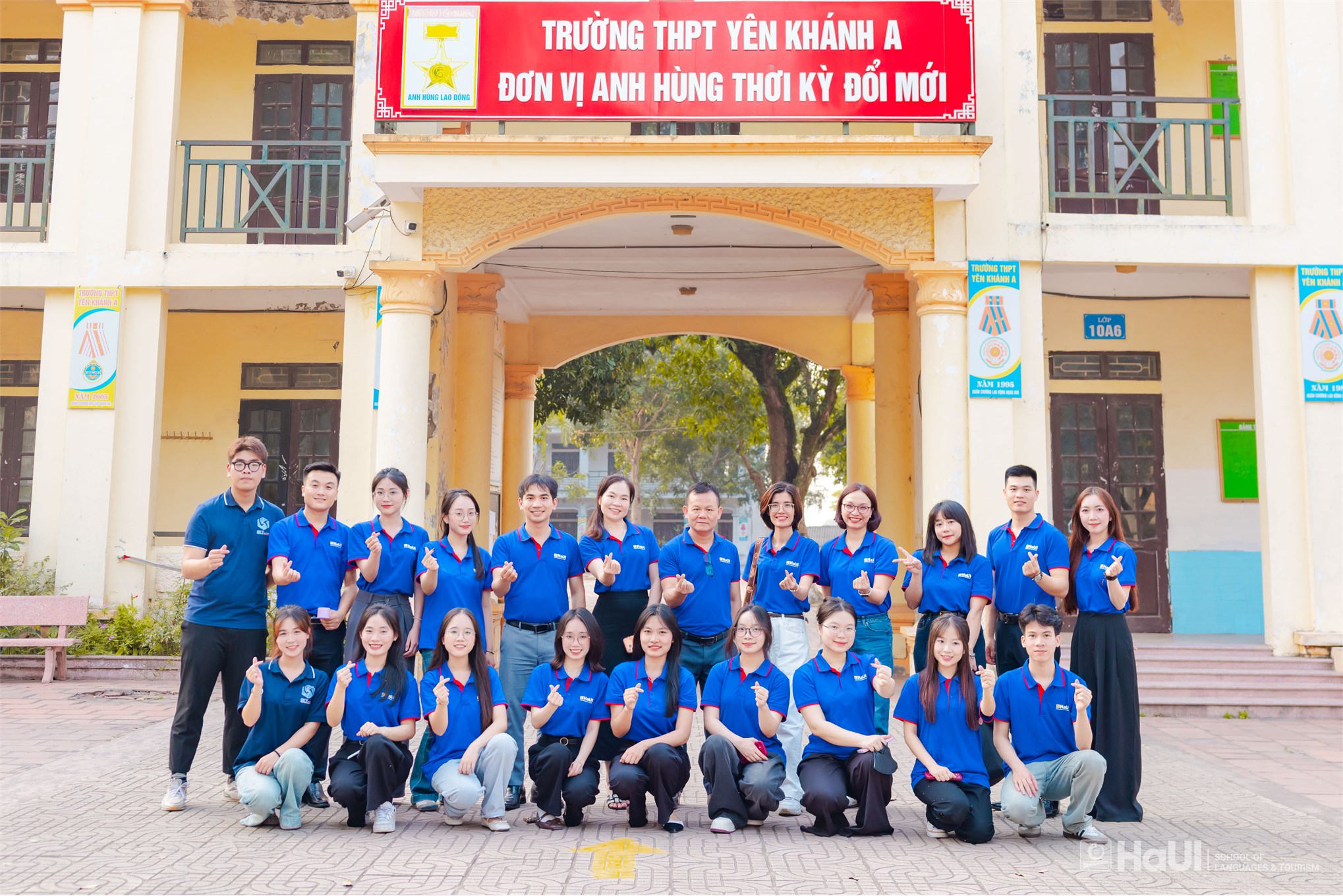 Trường Ngoại ngữ – Du lịch tư vấn tuyển sinh tại THPT Yên Khánh A: Định hướng nghề nghiệp gắn với xu thế phát triển ngành dịch vụ và hội nhập quốc tế