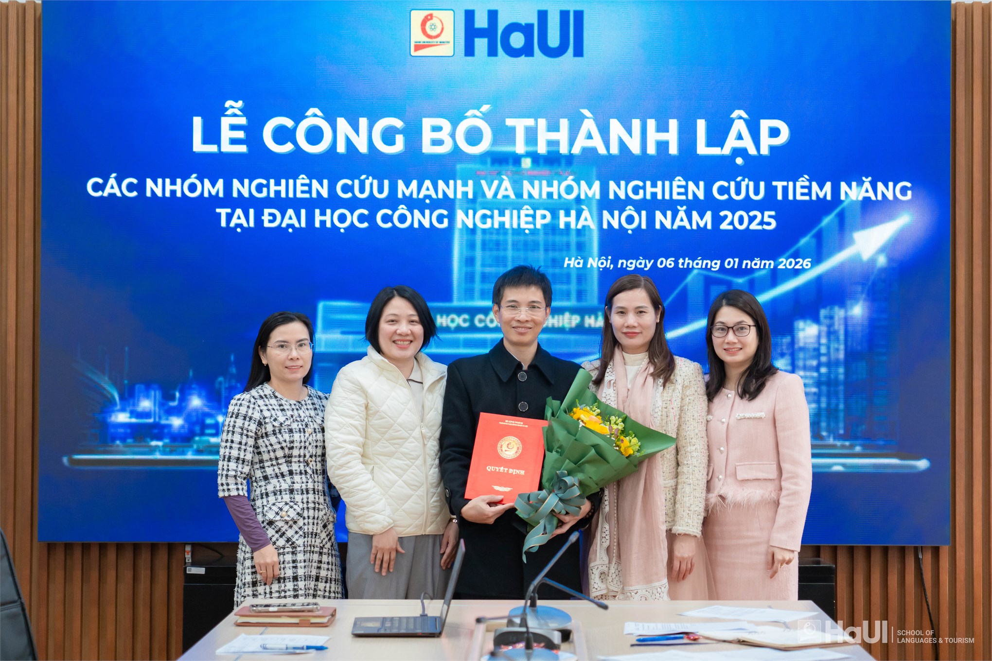 Trường Ngoại ngữ – Du lịch phát triển các nhóm nghiên cứu tiềm năng, thúc đẩy đổi mới sáng tạo giai đoạn 2026–2030