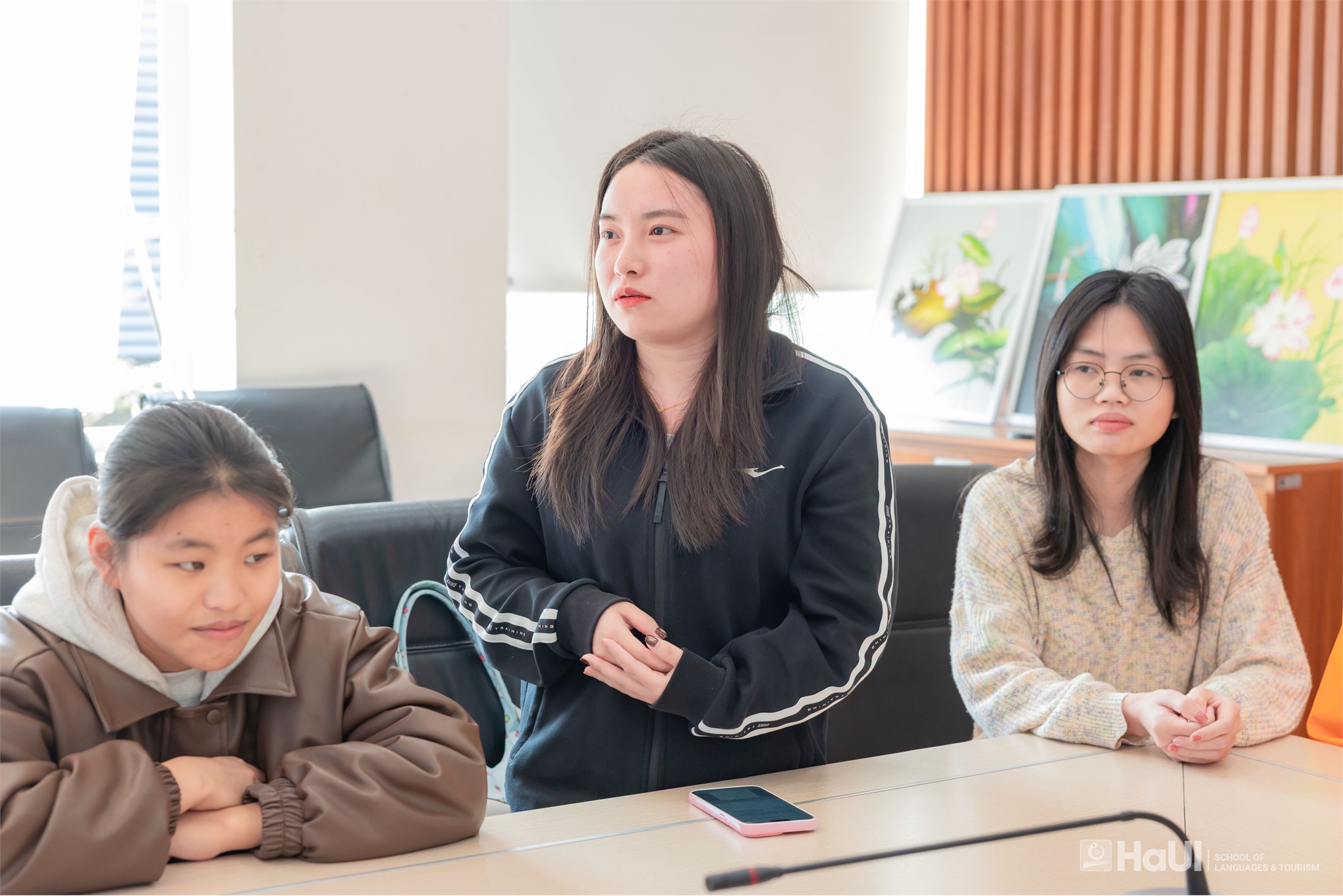 Bế giảng chương trình Tiếng Việt ngắn hạn dành cho sinh viên Học viện Kỹ thuật Nghề nghiệp Quảng Tây (Trung Quốc)