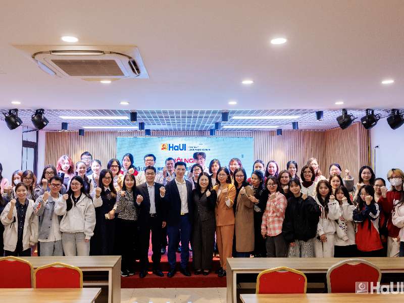 Trường Ngoại ngữ – Du lịch tổ chức Hội nghị Cán bộ lớp, Ban Chủ nhiệm Câu lạc bộ năm 2026