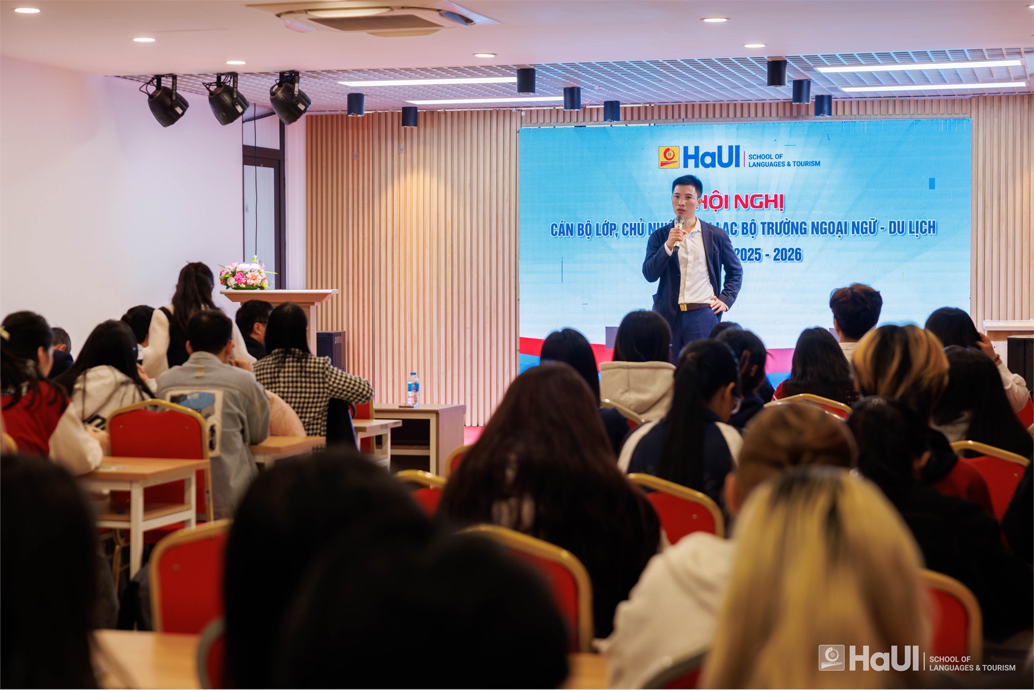 Trường Ngoại ngữ – Du lịch tổ chức Hội nghị Cán bộ lớp, Ban Chủ nhiệm Câu lạc bộ năm 2026