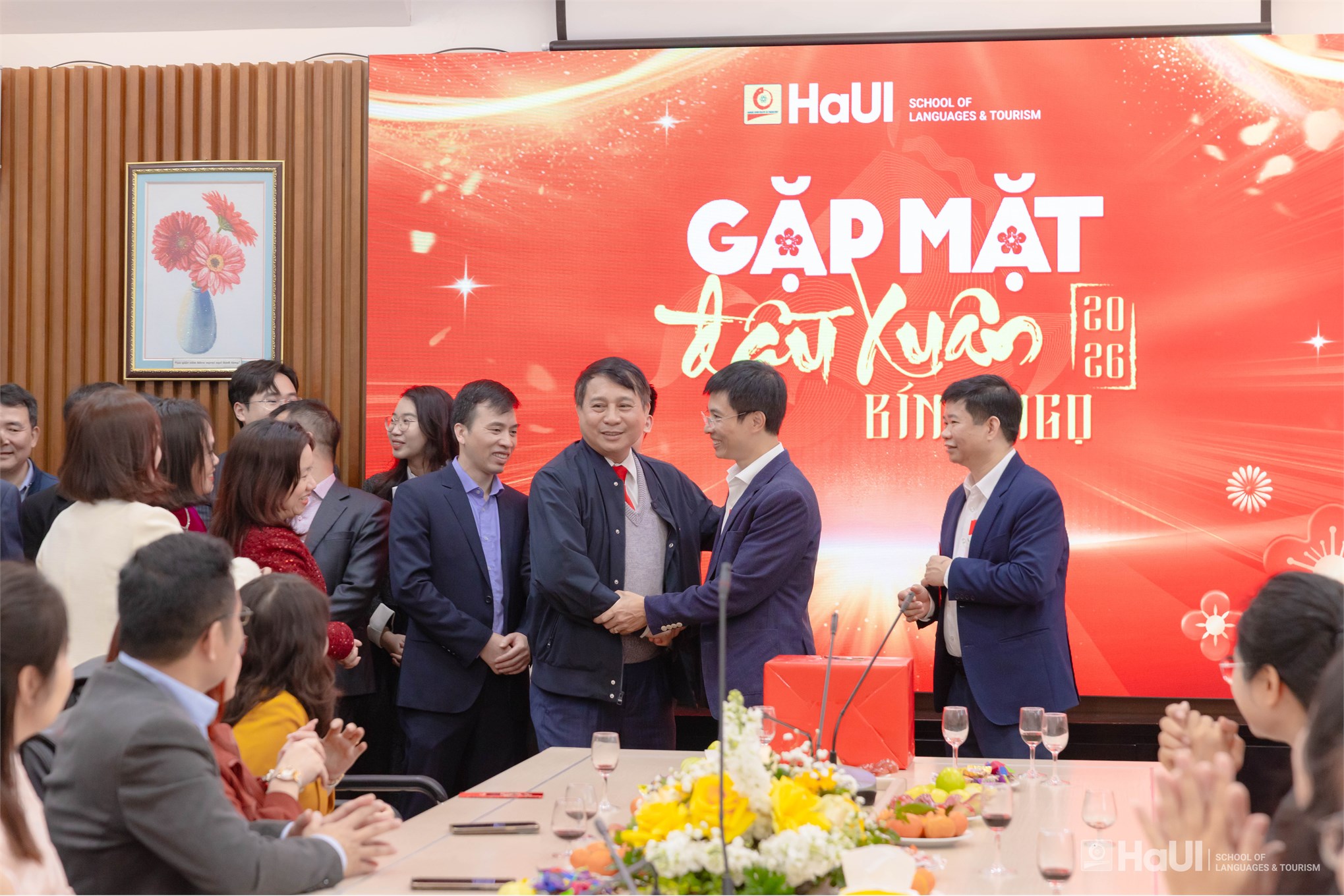 Gặp mặt đầu xuân 2026 tại Trường Ngoại ngữ – Du lịch: Khởi đầu mới, khí thế mới