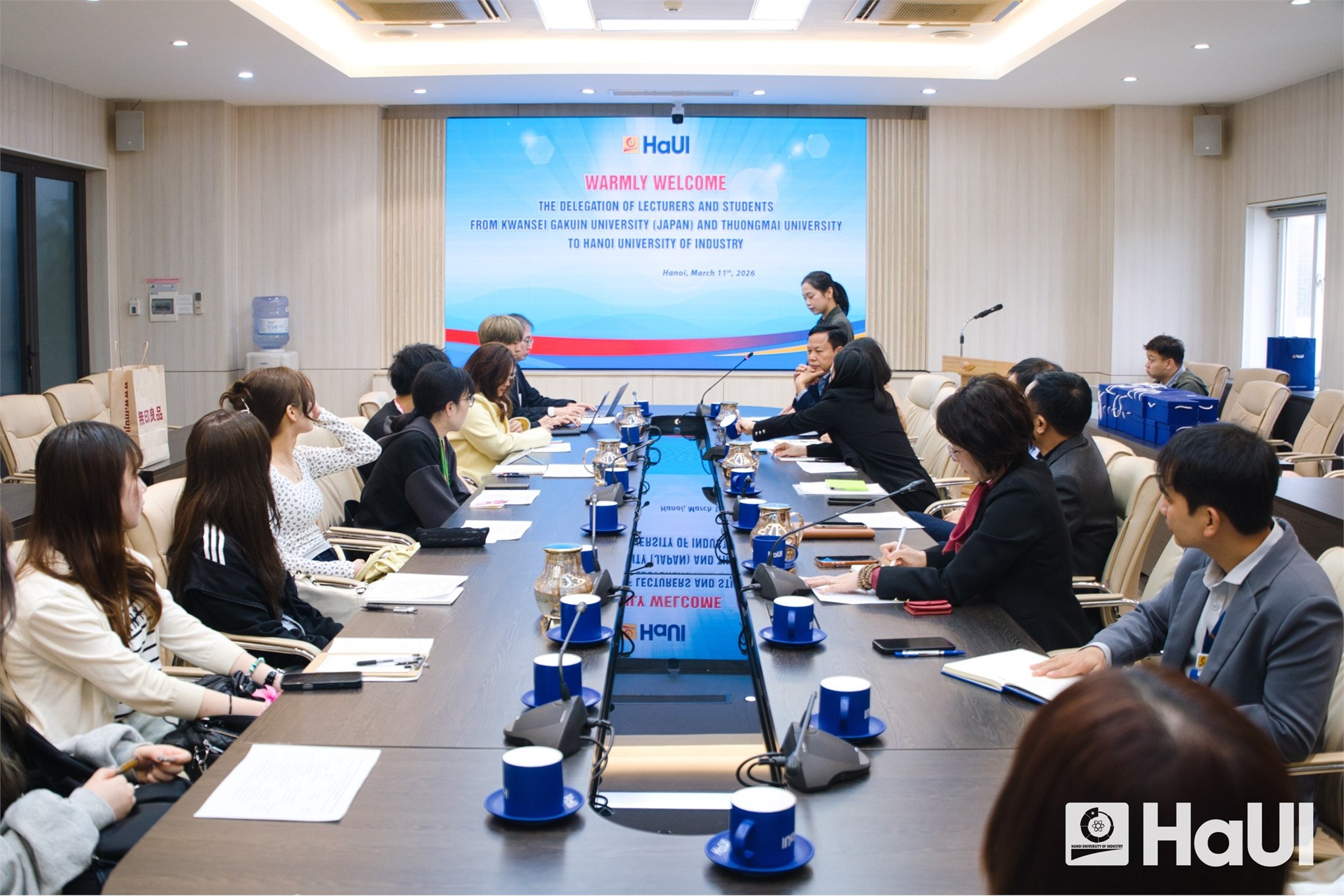 Khoa Ngôn ngữ Nhật Bản tiếp đón đoàn Đại học Kwansei Gakuin và Trường Đại học Thương mại