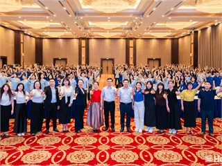 Sinh viên Khoa Du lịch và Khoa Quản trị Nhà hàng - Khách sạn tham gia chương trình định hướng nghề nghiệp cùng Vinpearl