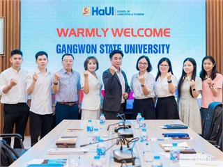 Trường Ngoại ngữ - Du lịch tiếp đón đại diện Trường Đại học tỉnh Gangwon, Hàn Quốc