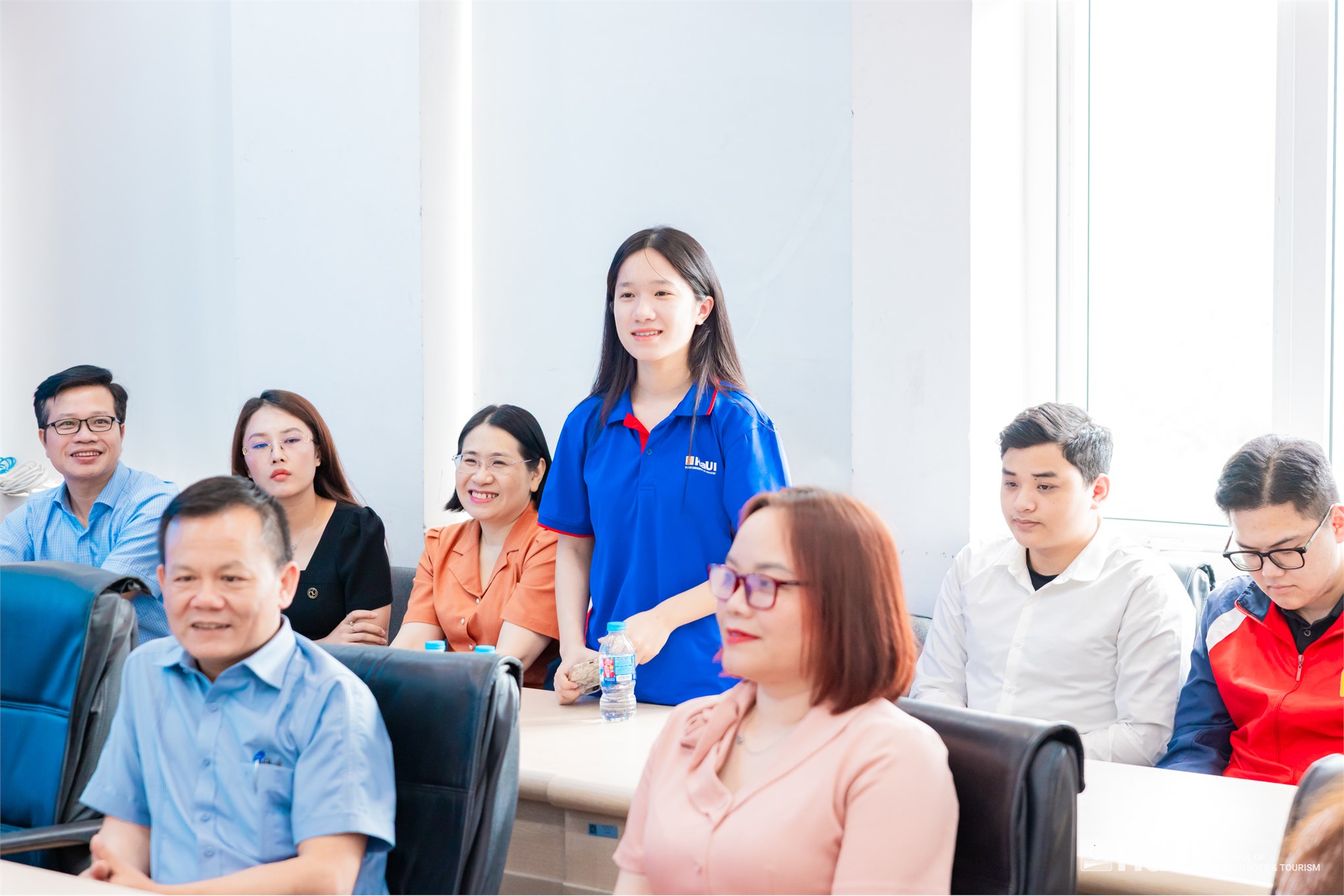 Trường Ngoại ngữ - Du lịch ký kết hợp tác với Công ty Cổ phần Du lịch Vietravel, mở rộng cơ hội thực tập và việc làm cho sinh viên