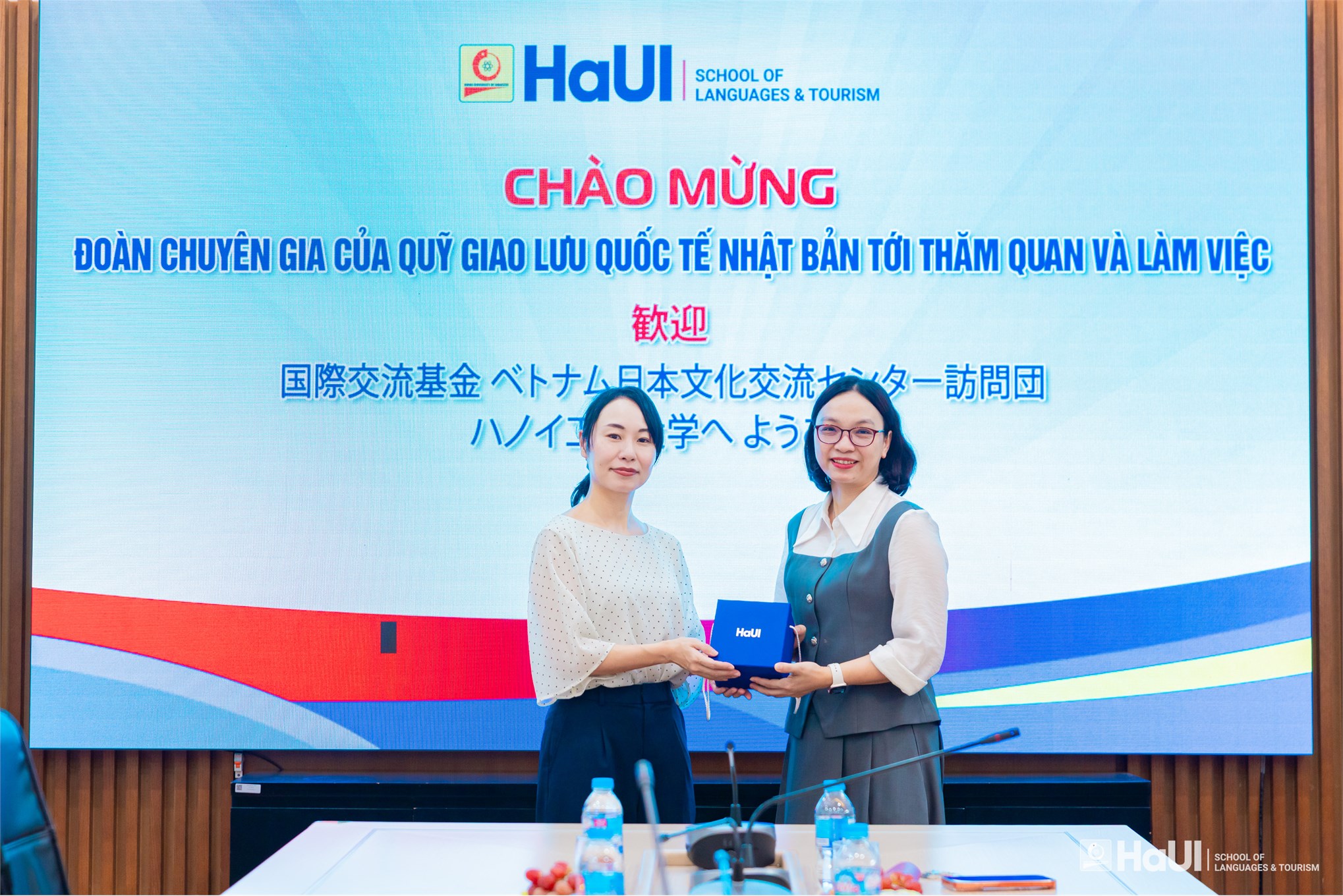 Trường Ngoại ngữ – Du lịch tăng cường hợp tác với Quỹ Giao lưu Quốc tế Nhật Bản trong đào tạo và nghiên cứu