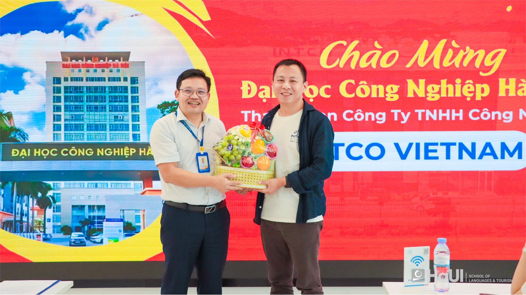 Sinh viên K18 tham quan, trải nghiệm thực tế tại Công ty TNHH Công nghiệp Intco Việt Nam