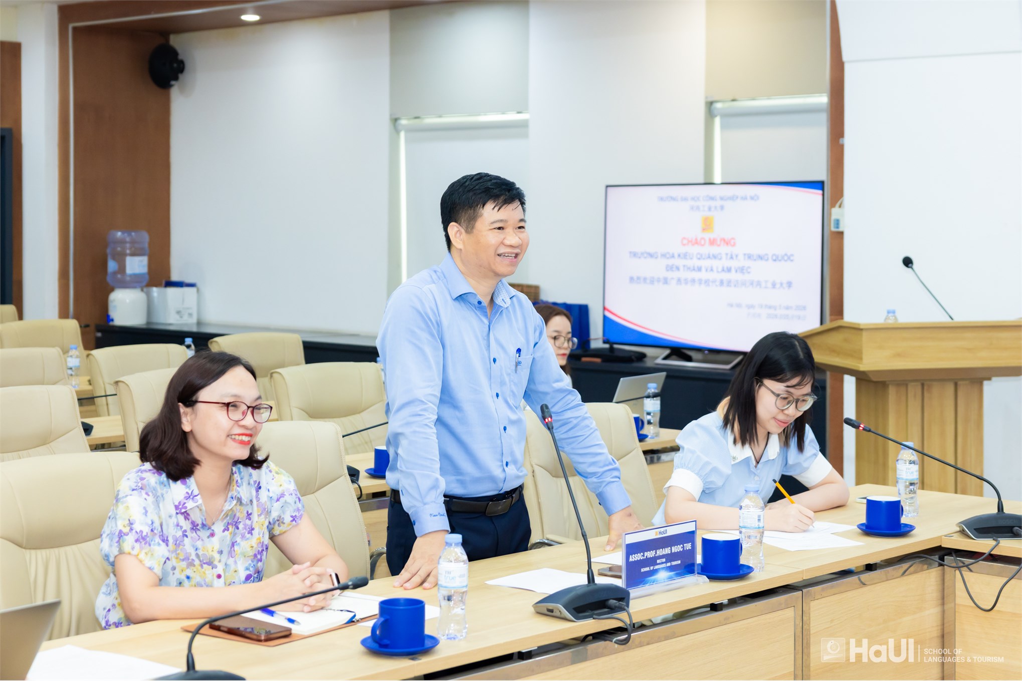 Trường Ngoại ngữ - Du lịch làm việc với Trường Hoa Kiều Quảng Tây, Trung Quốc: Tăng cường kết nối giáo dục và giao lưu văn hóa Việt - Trung