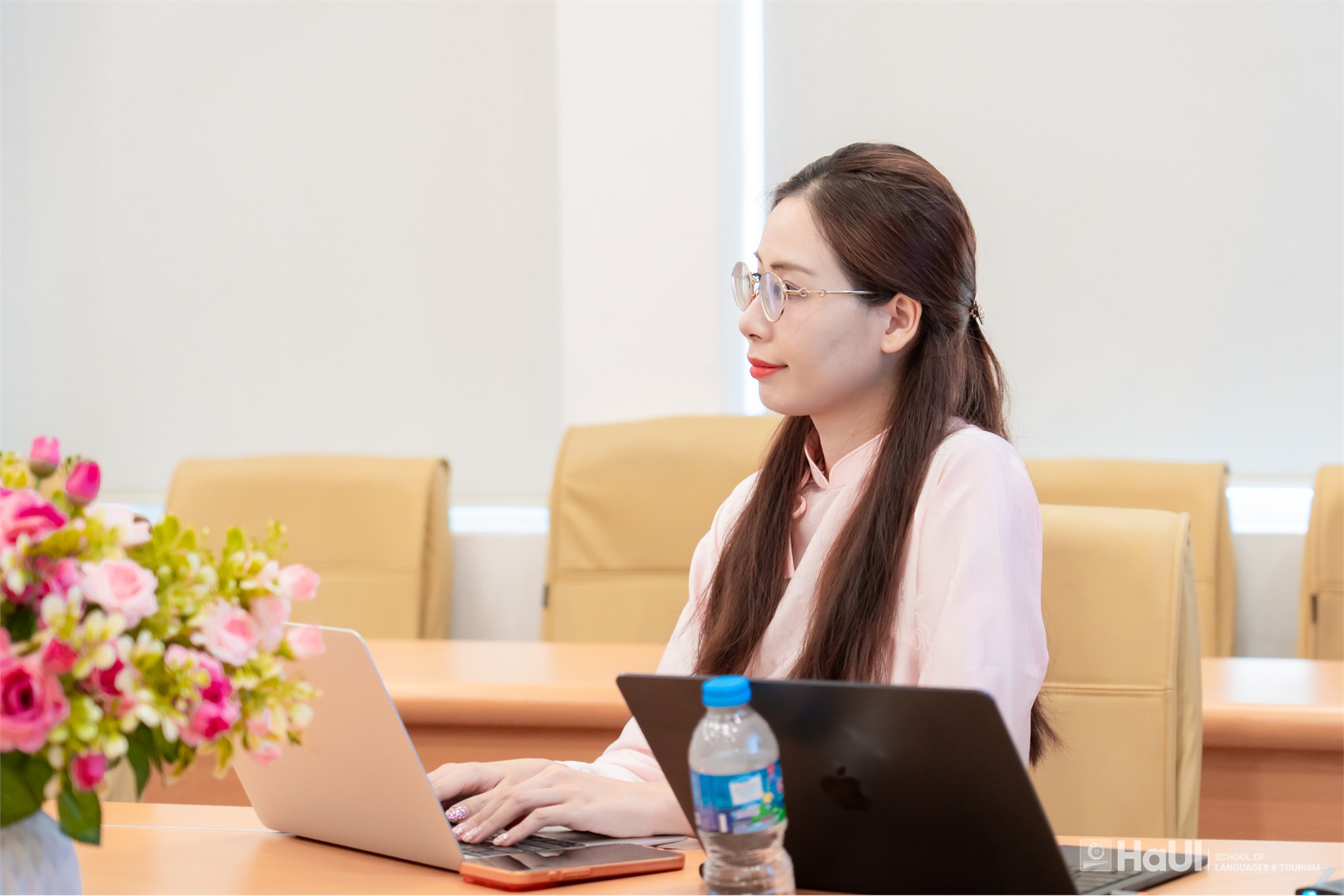 Học viên cao học ngành Quản trị dịch vụ du lịch và lữ hành bảo vệ đề án tốt nghiệp