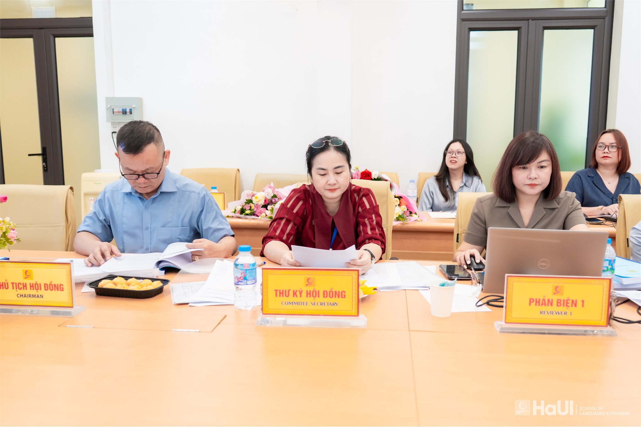 Học viên cao học ngành Quản trị dịch vụ du lịch và lữ hành bảo vệ đề án tốt nghiệp