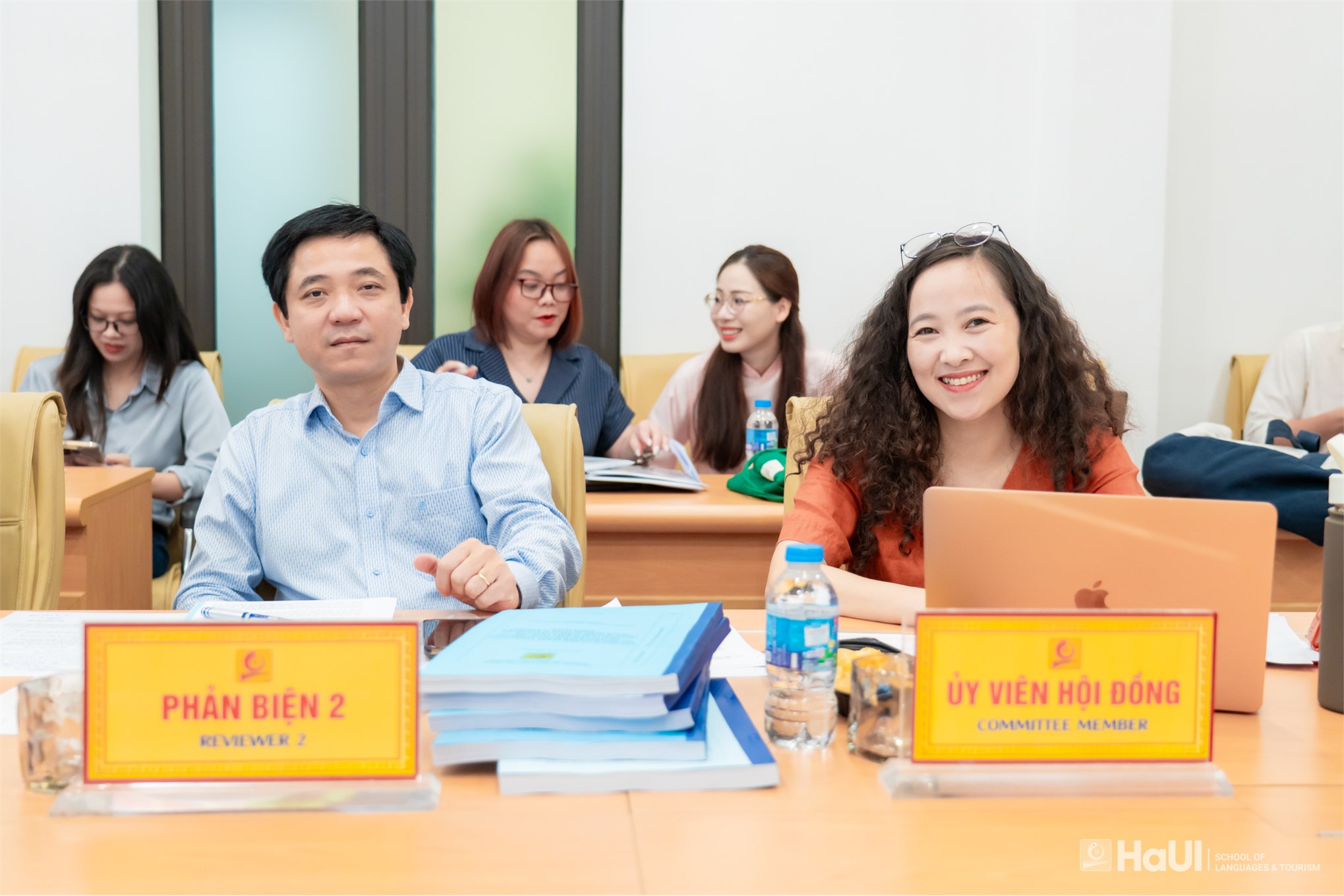Học viên cao học ngành Quản trị dịch vụ du lịch và lữ hành bảo vệ đề án tốt nghiệp
