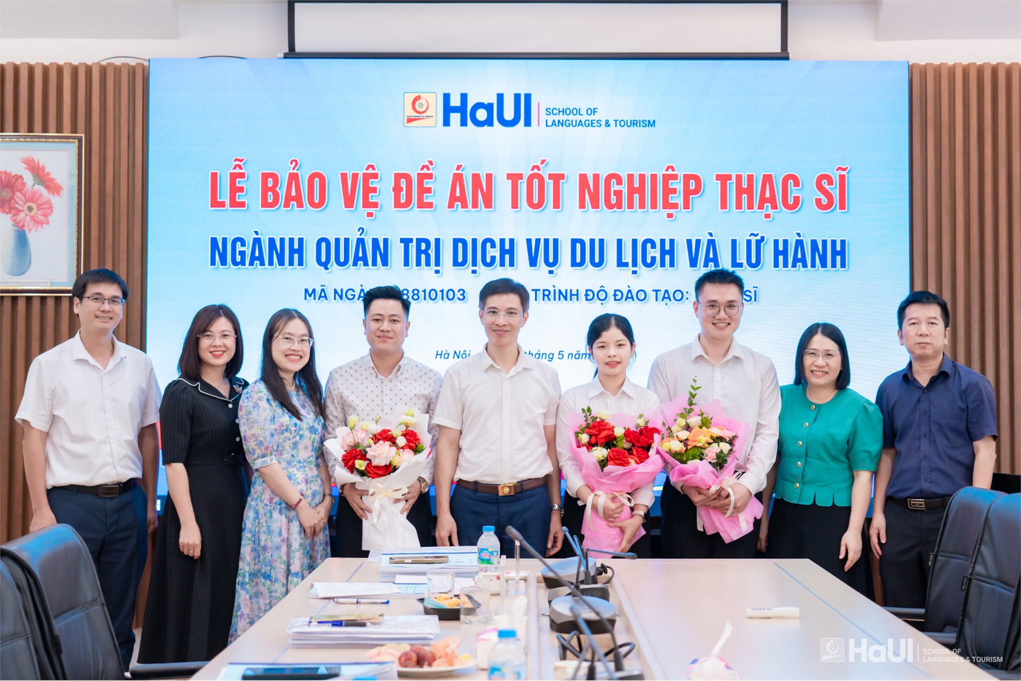 Học viên cao học ngành Quản trị dịch vụ du lịch và lữ hành khóa đầu tiên bảo vệ thành công Đề án tốt nghiệp Thạc sĩ