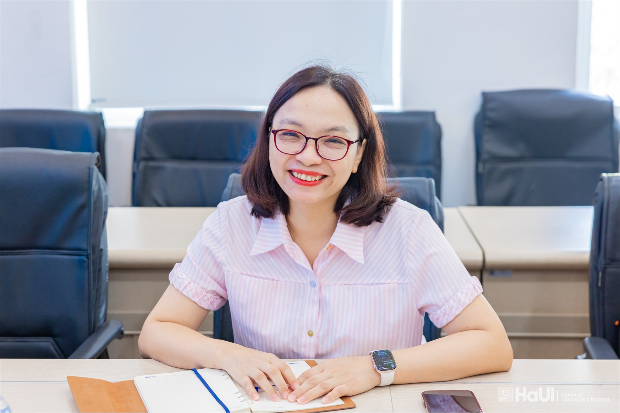 Trường Ngoại ngữ - Du lịch làm việc với Cơ quan Hợp tác Quốc tế Nhật Bản JICA về hoạt động tình nguyện viên và định hướng hợp tác thời gian tới