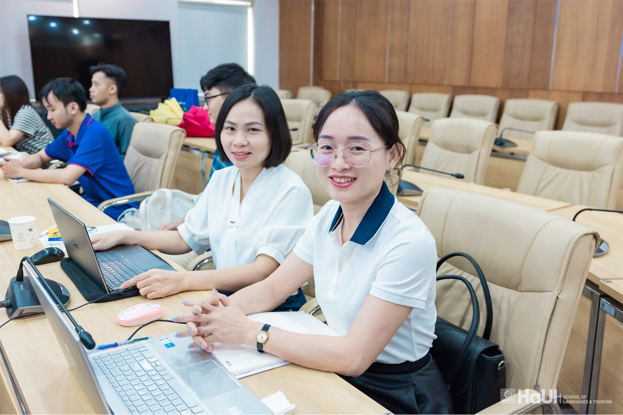 Khai mạc khóa tập huấn giảng viên Dự án NeoTECH English Works!