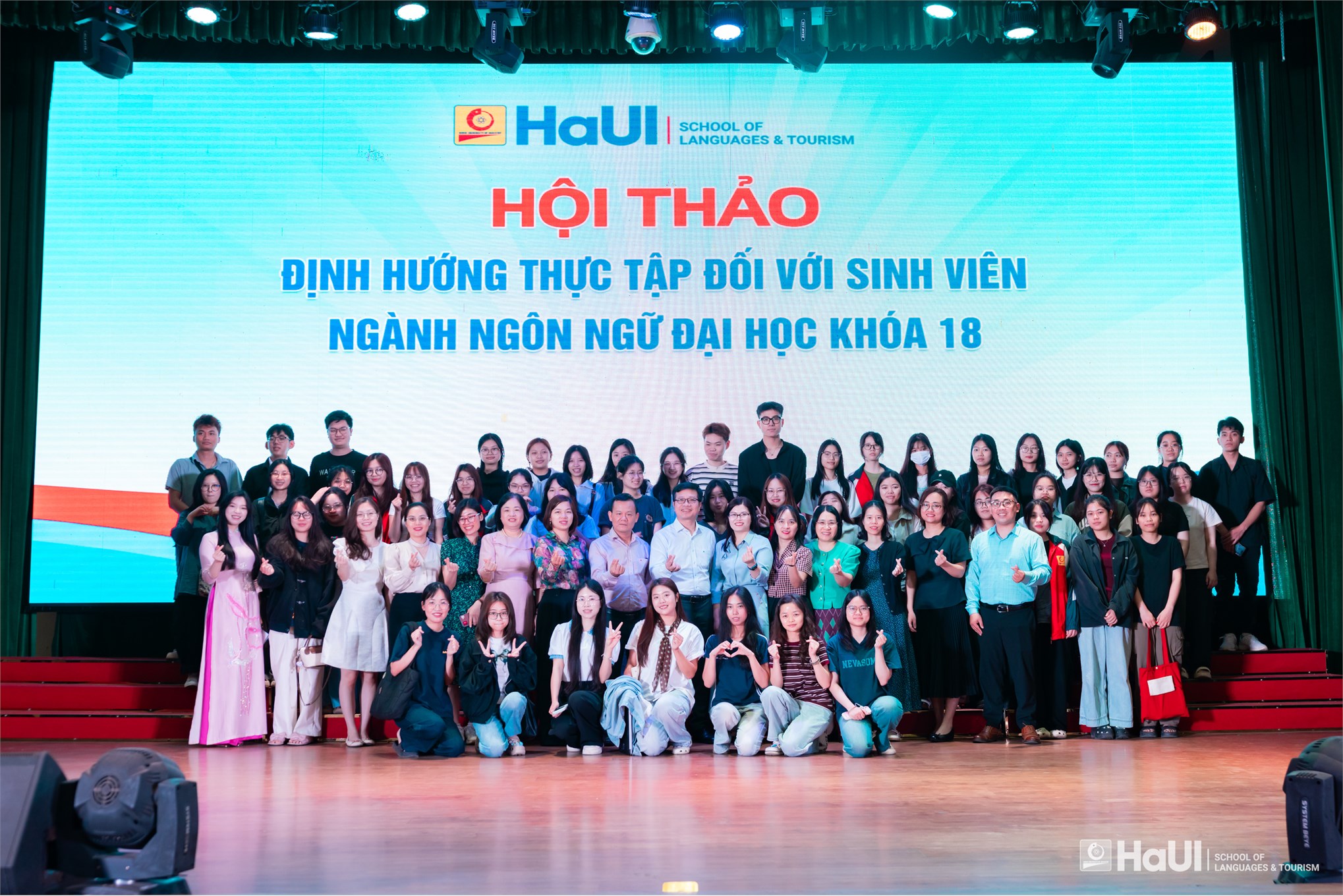 Trường Ngoại ngữ – Du lịch tổ chức Hội thảo định hướng thực tập cho sinh viên khóa 18 khối ngành Ngôn ngữ