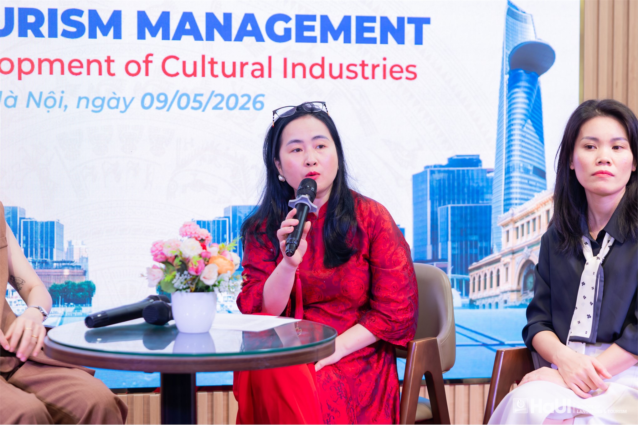 Talkshow về quản trị du lịch MICE trong phát triển công nghiệp văn hóa