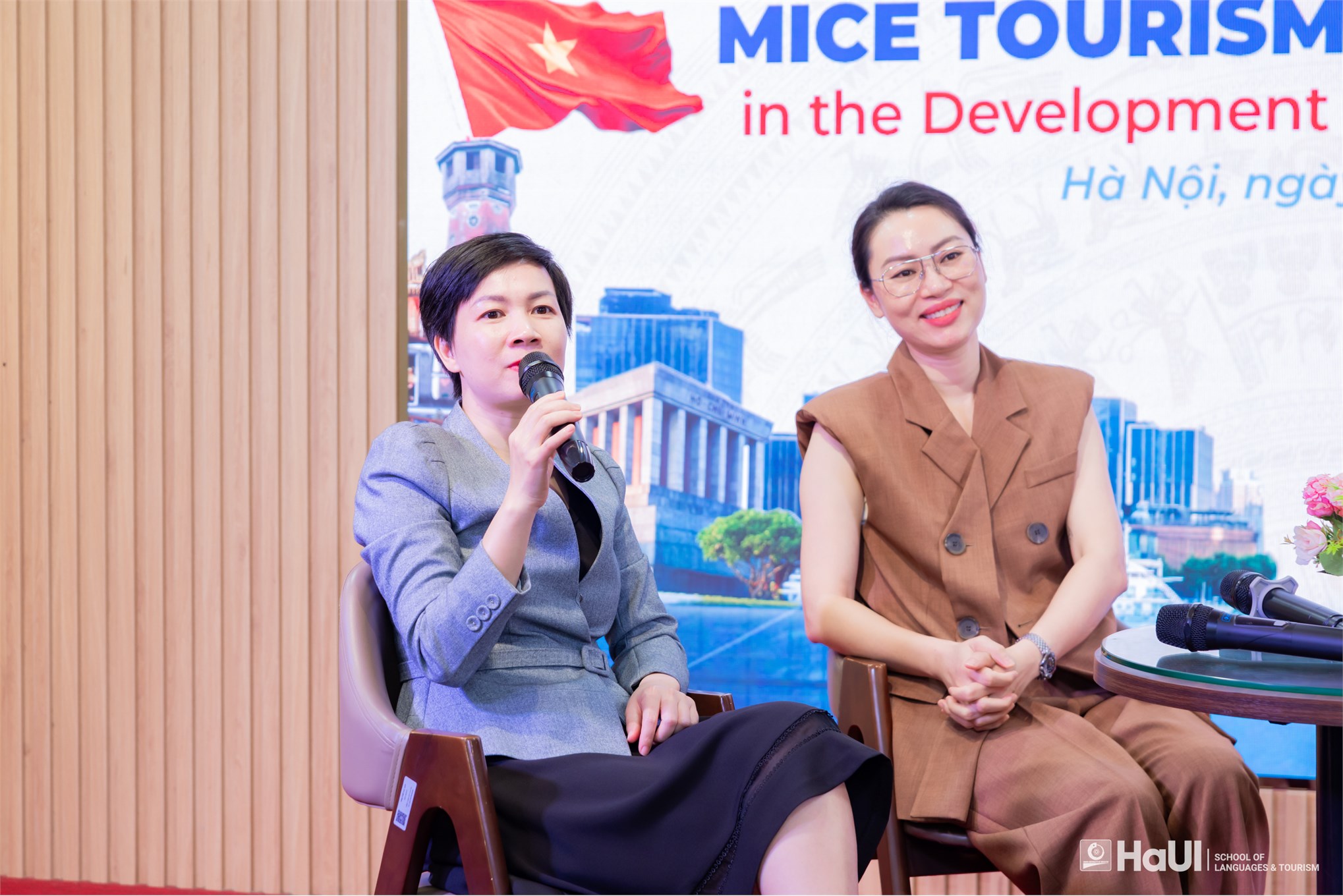 Talkshow về quản trị du lịch MICE trong phát triển công nghiệp văn hóa