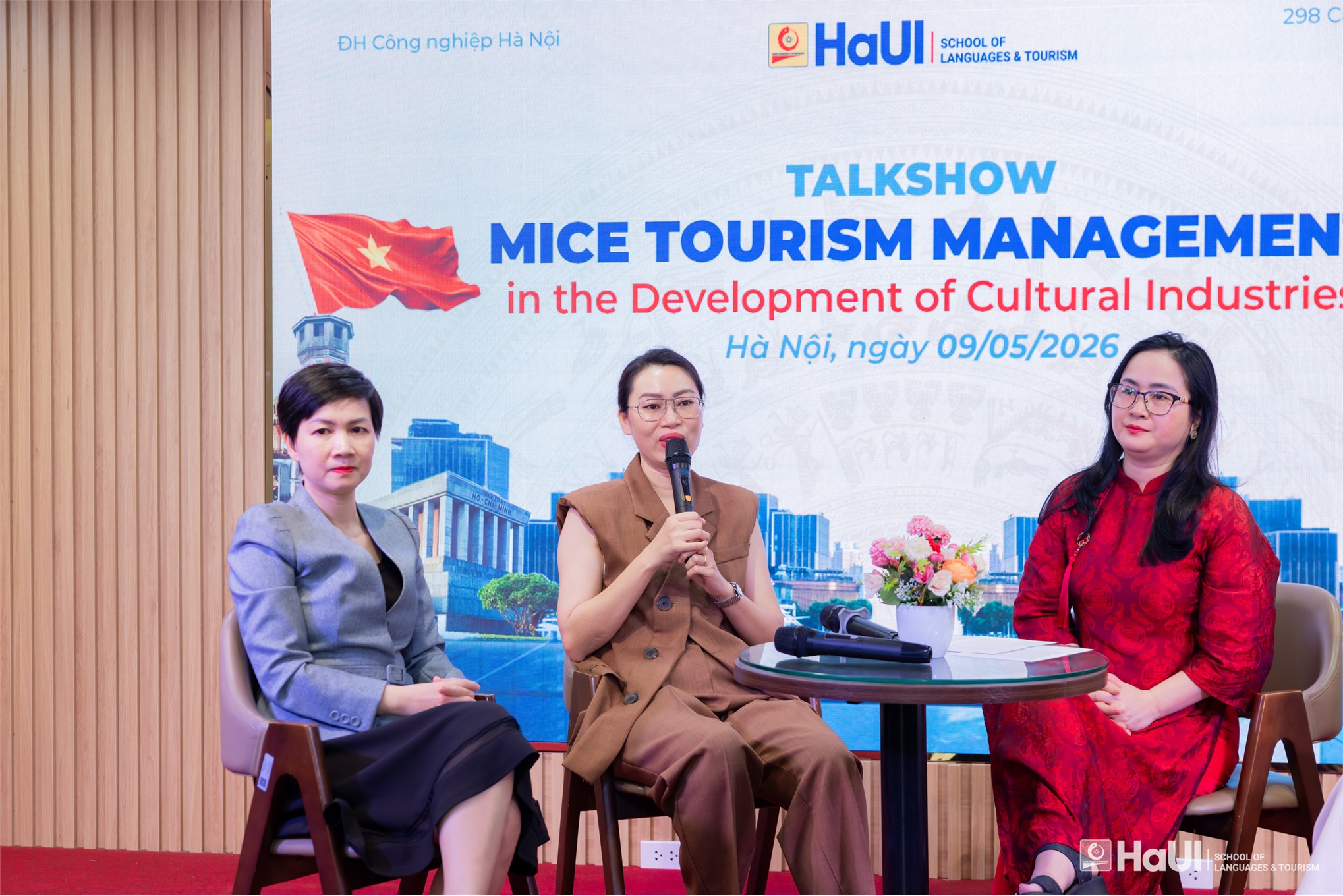 Talkshow về quản trị du lịch MICE trong phát triển công nghiệp văn hóa
