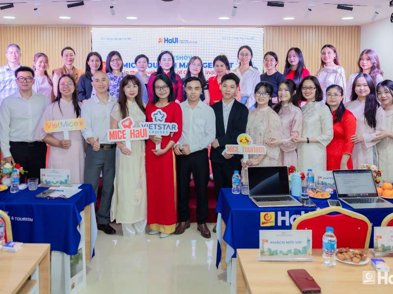 Talkshow về quản trị du lịch MICE trong phát triển công nghiệp văn hóa