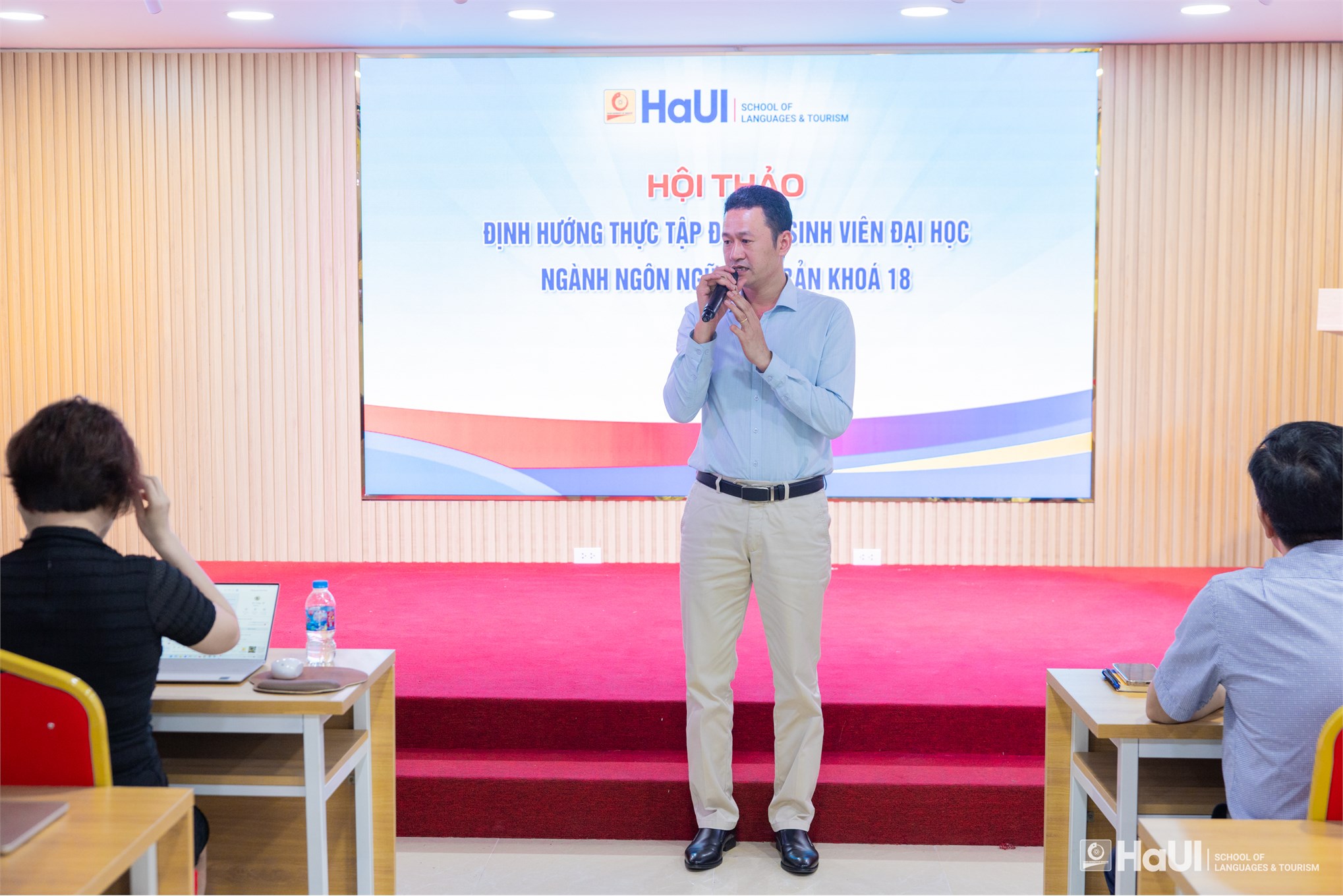 Khoa Ngôn ngữ Nhật Bản giới thiệu Chương trình Kỹ sư IT Evoltech Nhật Bản cho sinh viên