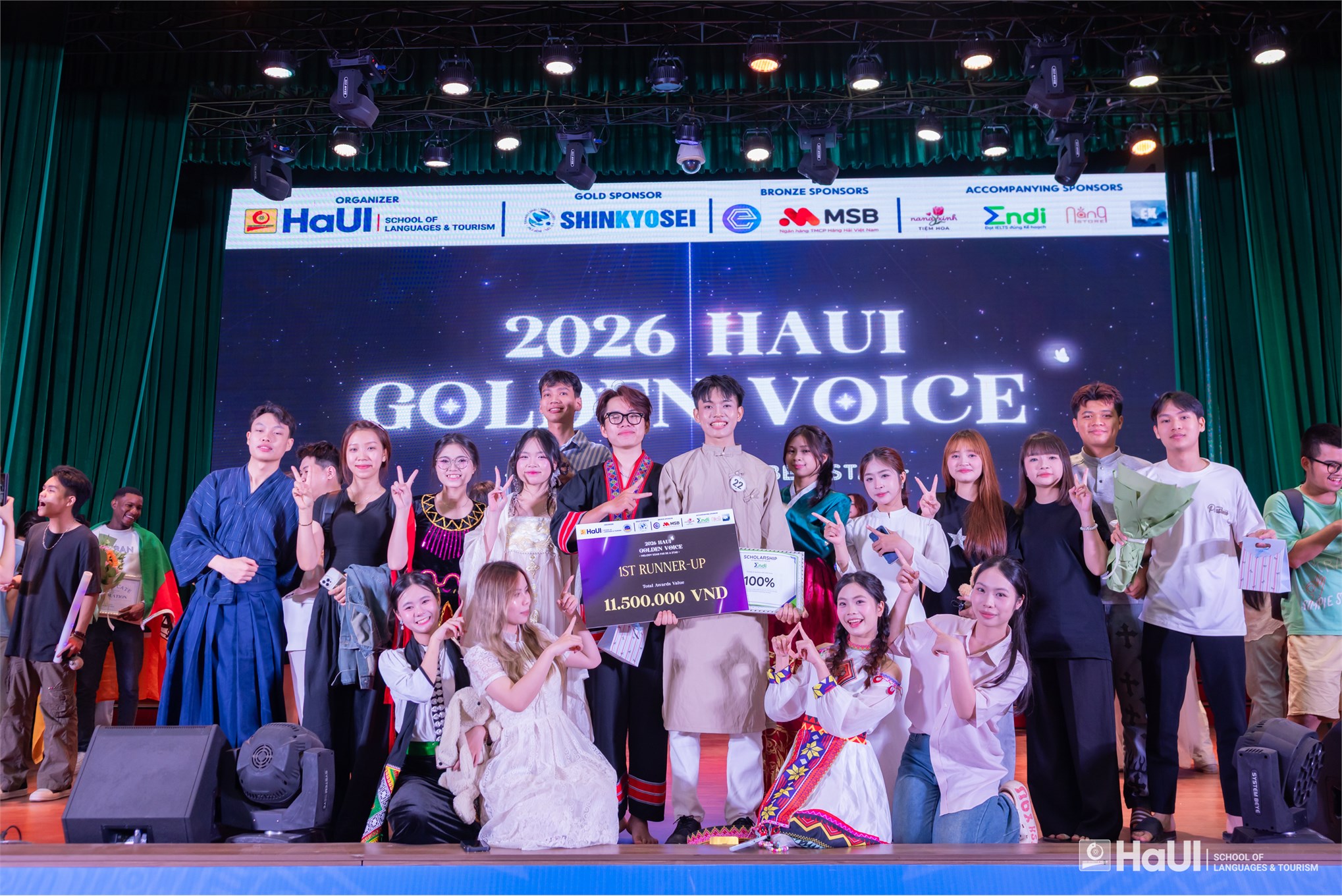 Sôi động đêm Chung kết cuộc thi Giọng hát hay ngoại ngữ “HaUI Golden Voice” 2026