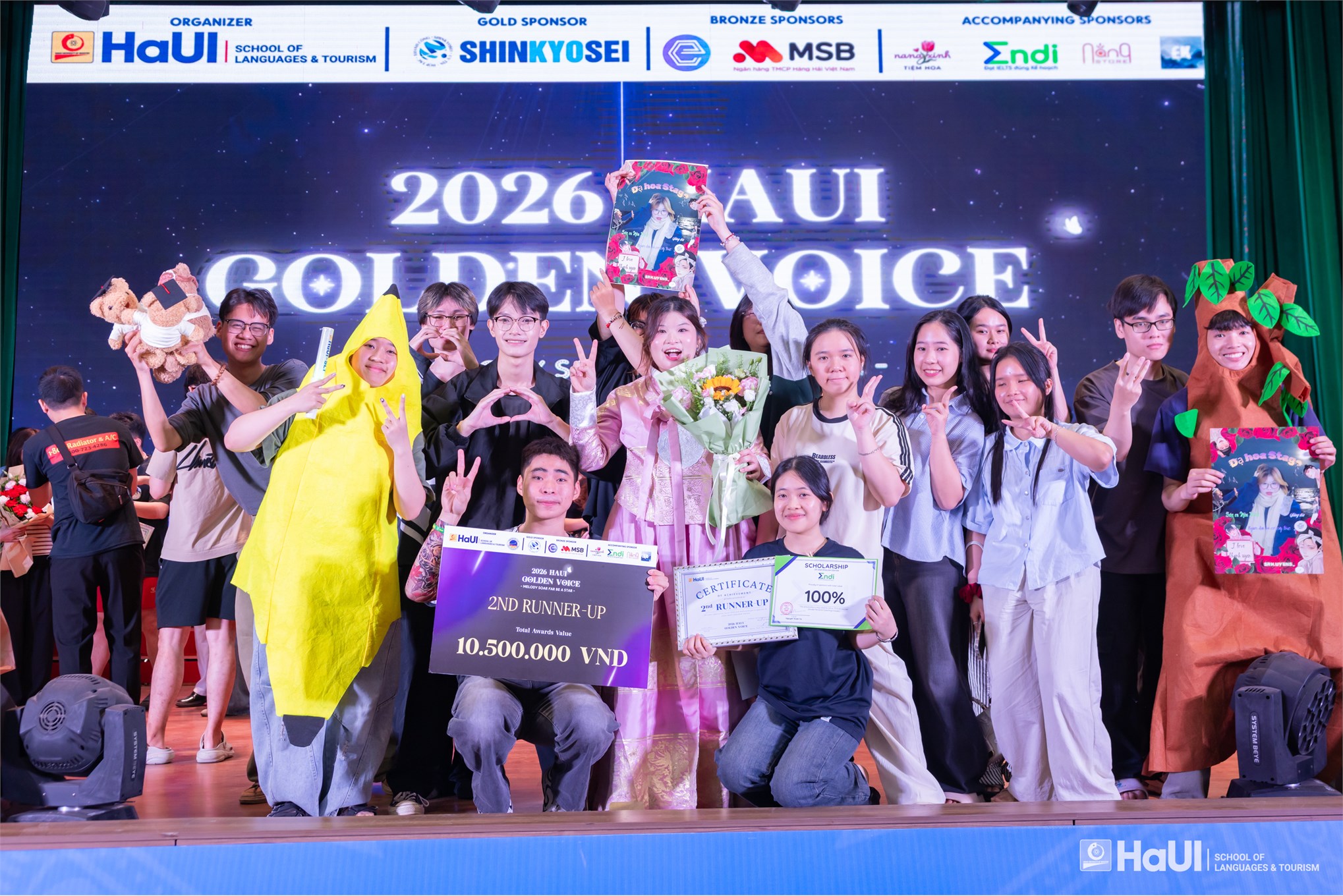 Sôi động đêm Chung kết cuộc thi Giọng hát hay ngoại ngữ “HaUI Golden Voice” 2026