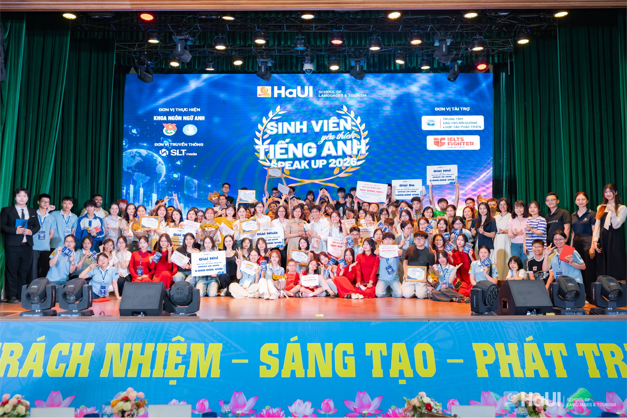 Chung kết Speak Up 2026: Lan tỏa tinh thần học tiếng Anh trong sinh viên Đại học Công nghiệp Hà Nội