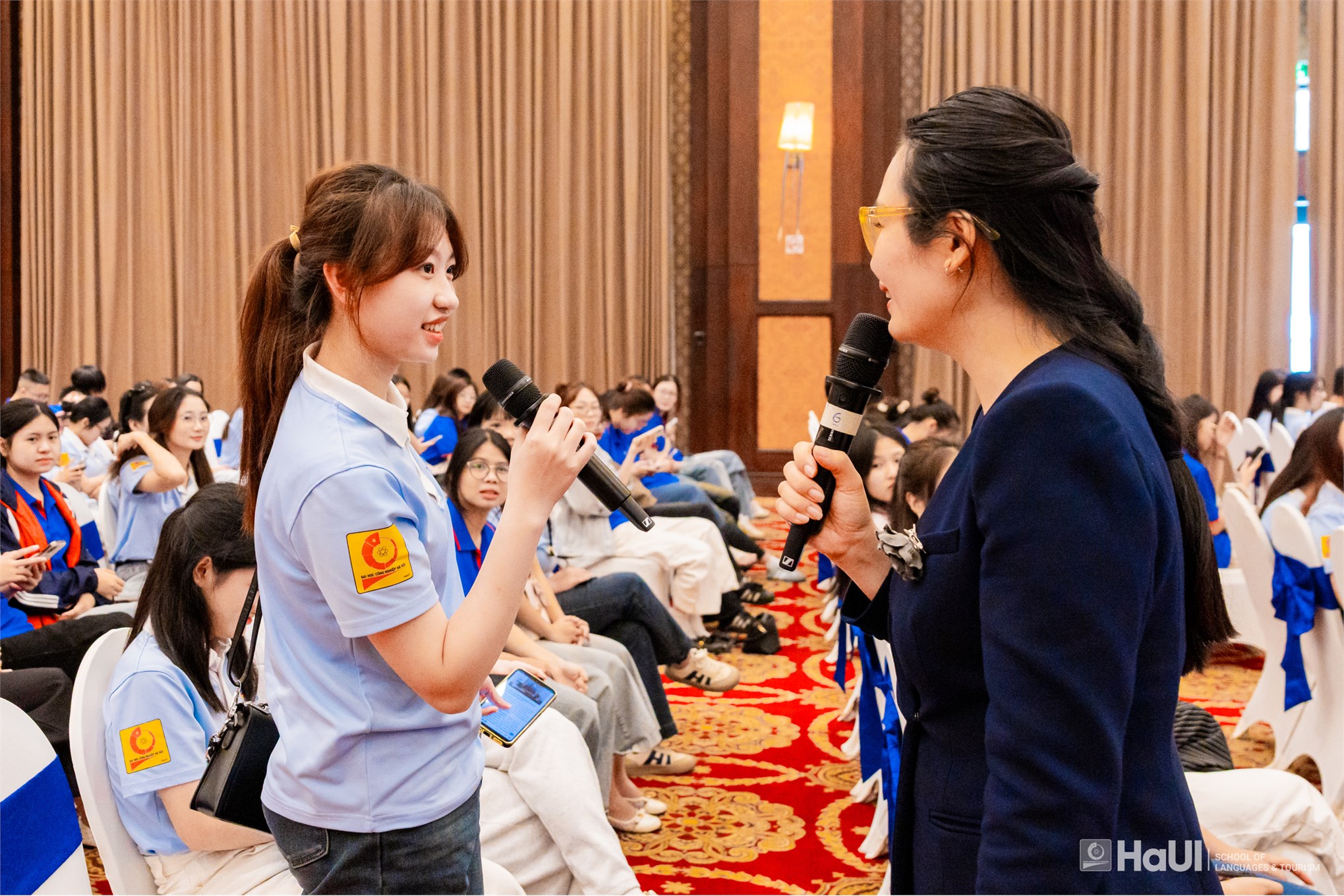 Sinh viên Khoa Du lịch và Khoa Quản trị Nhà hàng - Khách sạn tham gia chương trình định hướng nghề nghiệp cùng Vinpearl