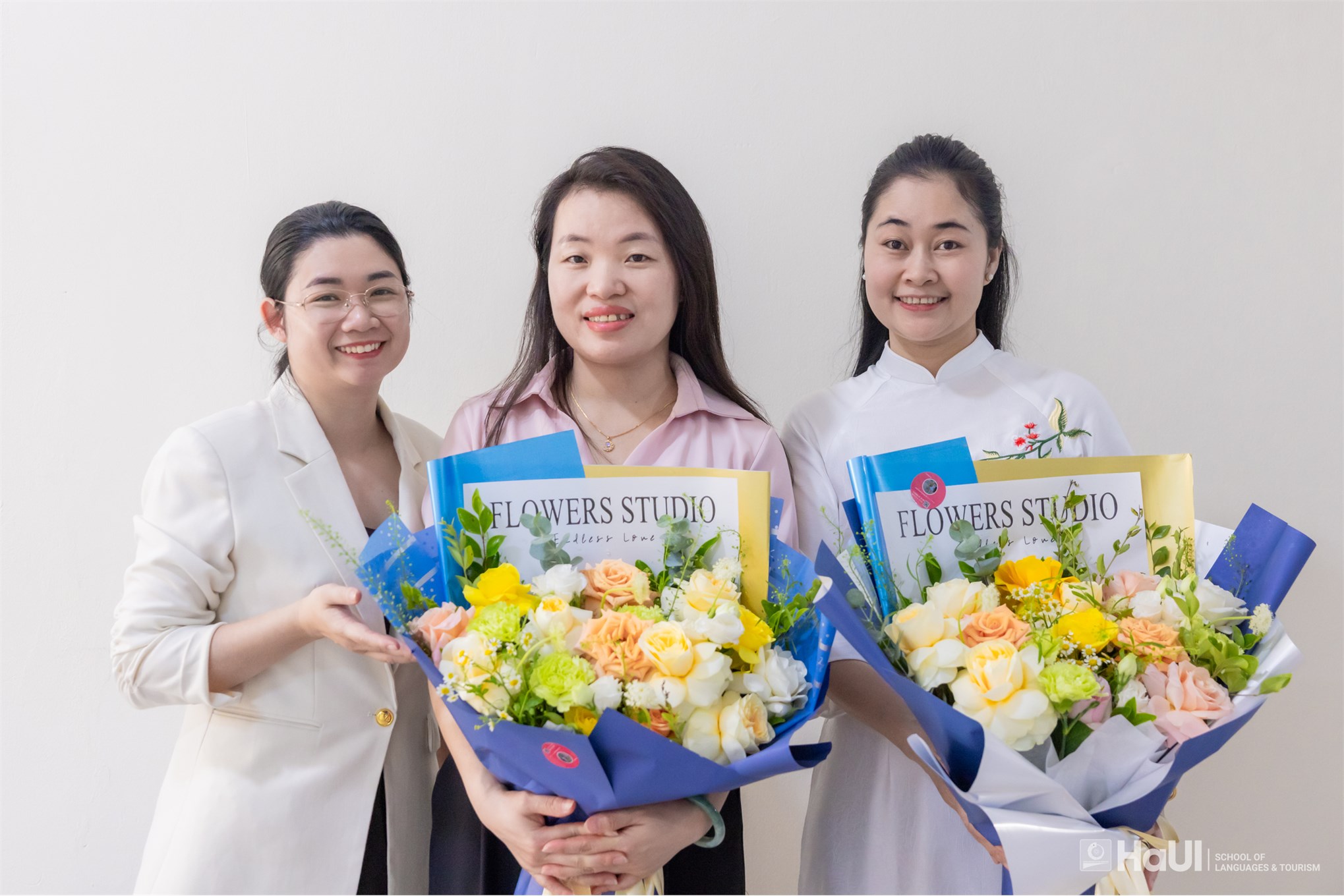 Học viên Cao học K14.2 ngành Ngôn ngữ Trung Quốc bảo vệ đề án tốt nghiệp thạc sĩ