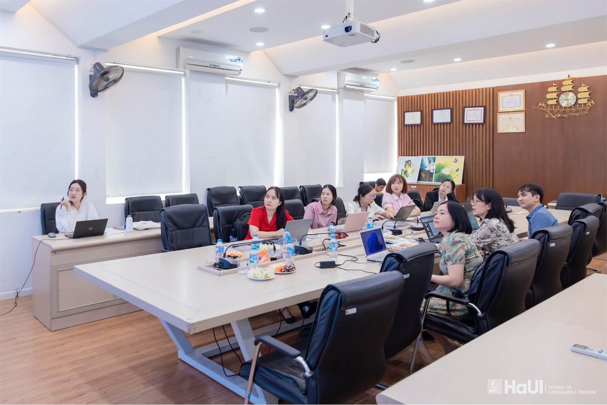 Khoa Ngôn ngữ Nhật Bản tổ chức khóa bồi dưỡng phát triển năng lực giảng dạy tiếng Nhật theo định hướng giao tiếp