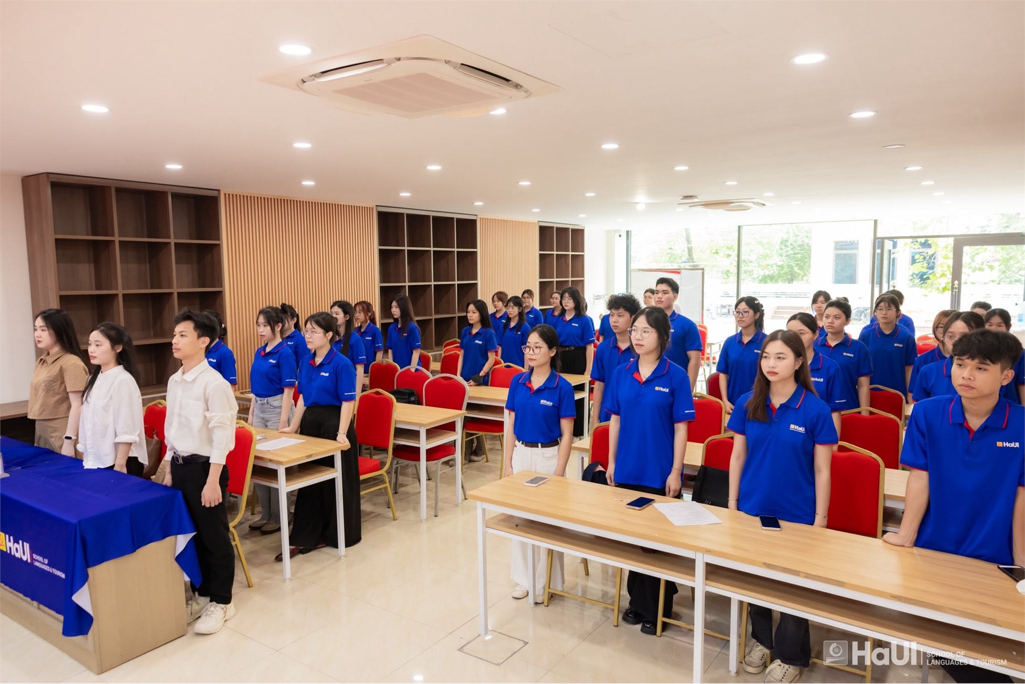 Đại hội Chi đoàn các lớp Đại học khóa 20 Trường Ngoại ngữ - Du lịch nhiệm kỳ 2026 - 2027