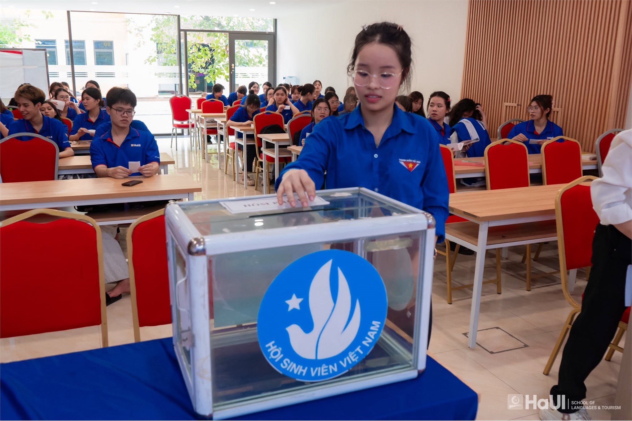Đại hội Chi đoàn các lớp Đại học khóa 20 Trường Ngoại ngữ - Du lịch nhiệm kỳ 2026 - 2027