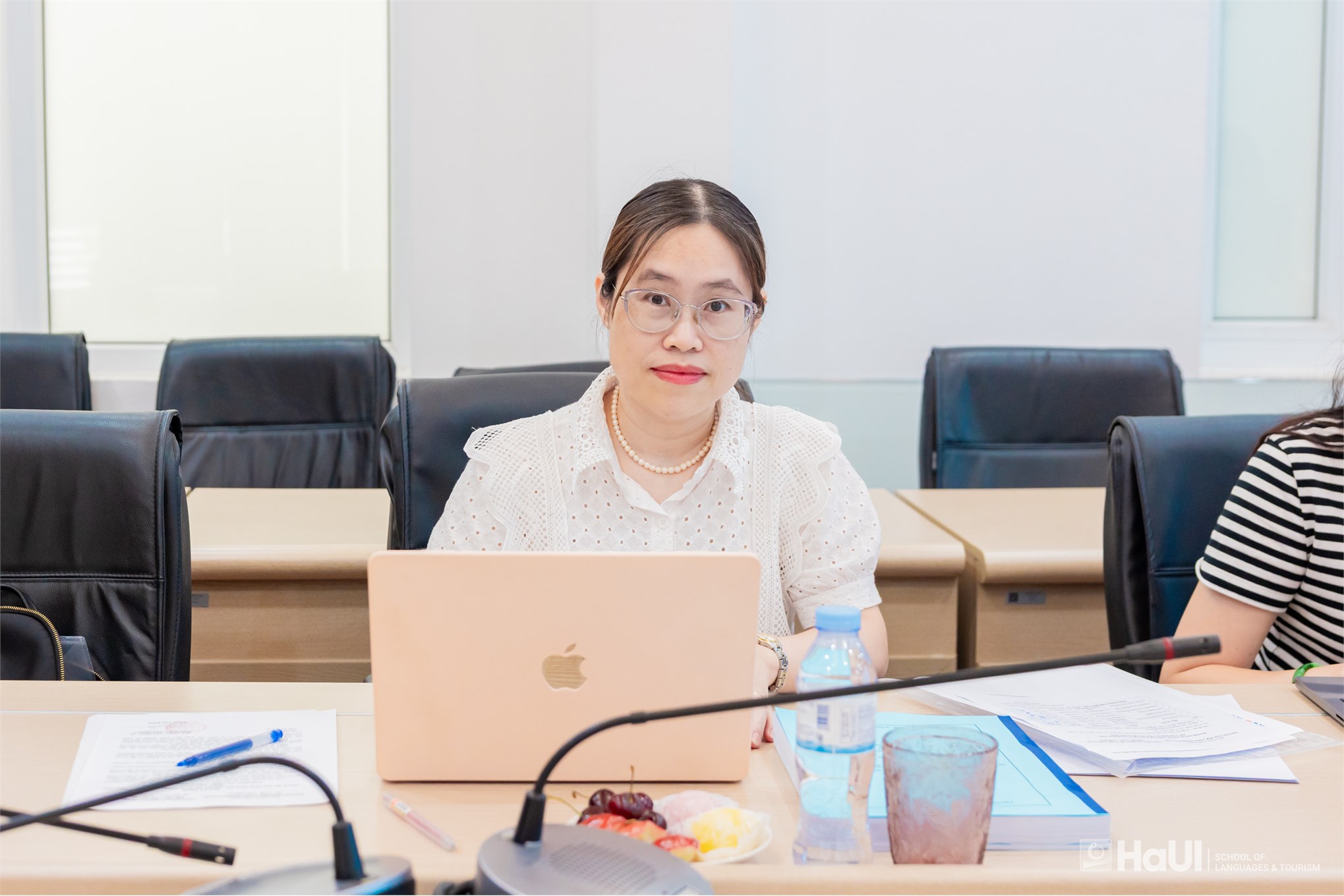 Nghiệm thu đề tài KH&CN cấp cơ sở về sự hài lòng của khách du lịch đối với sản phẩm lưu niệm tại cố đô Huế và cố đô Hoa Lư