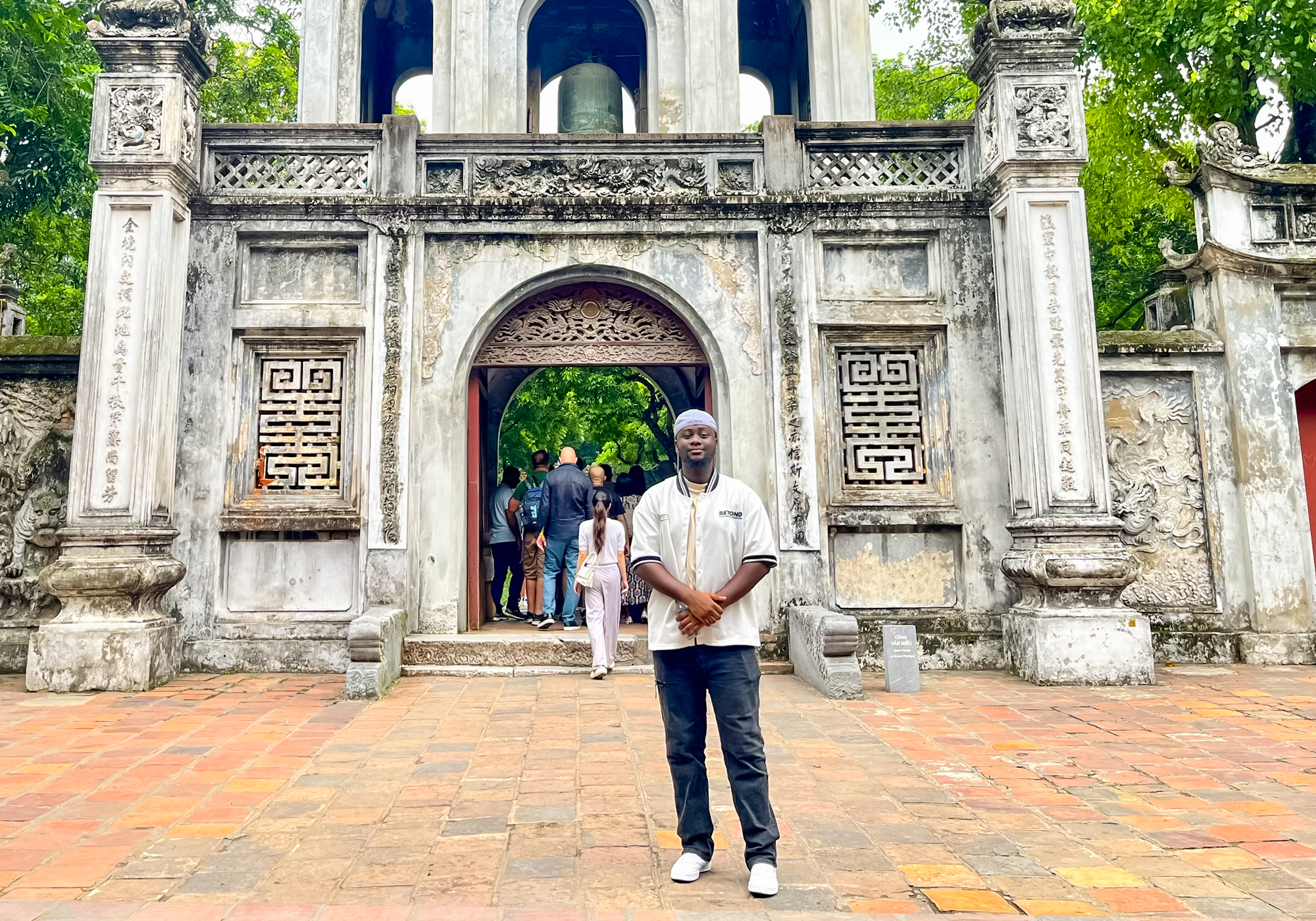 Học viên lớp dự bị Tiếng Việt trải nghiệm học tập thực tế tại Văn Miếu - Quốc Tử Giám và Hoàng thành Thăng Long