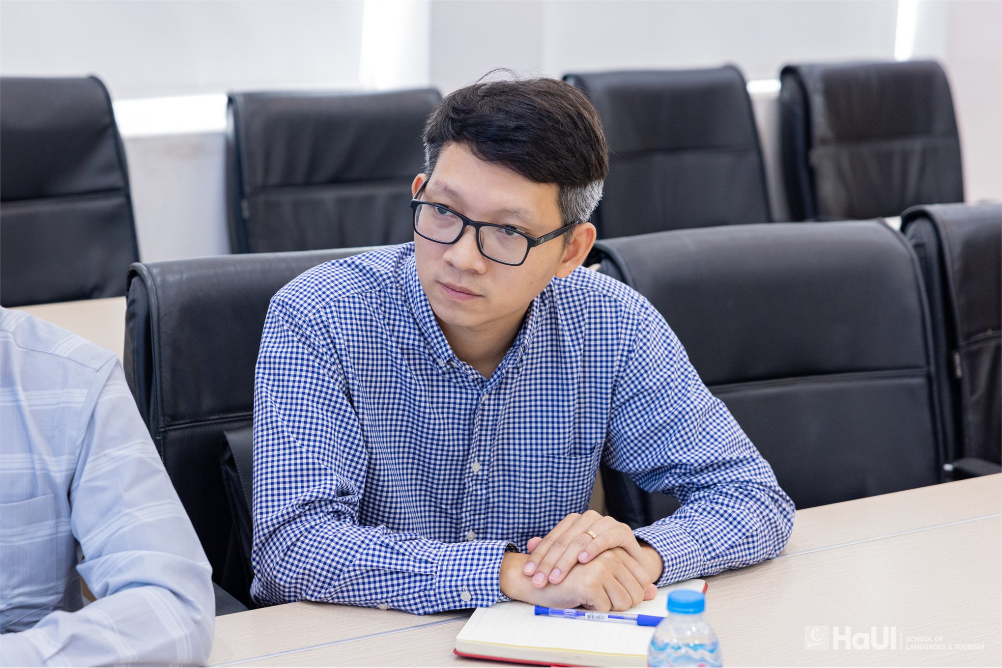Trường Ngoại ngữ - Du lịch làm việc với Công ty Cổ phần Triple Three về triển khai Chương trình thực tập Nhật Bản