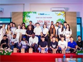 Giao lưu, trải nghiệm văn hóa và ẩm thực Việt Nam dành cho học viên quốc tế