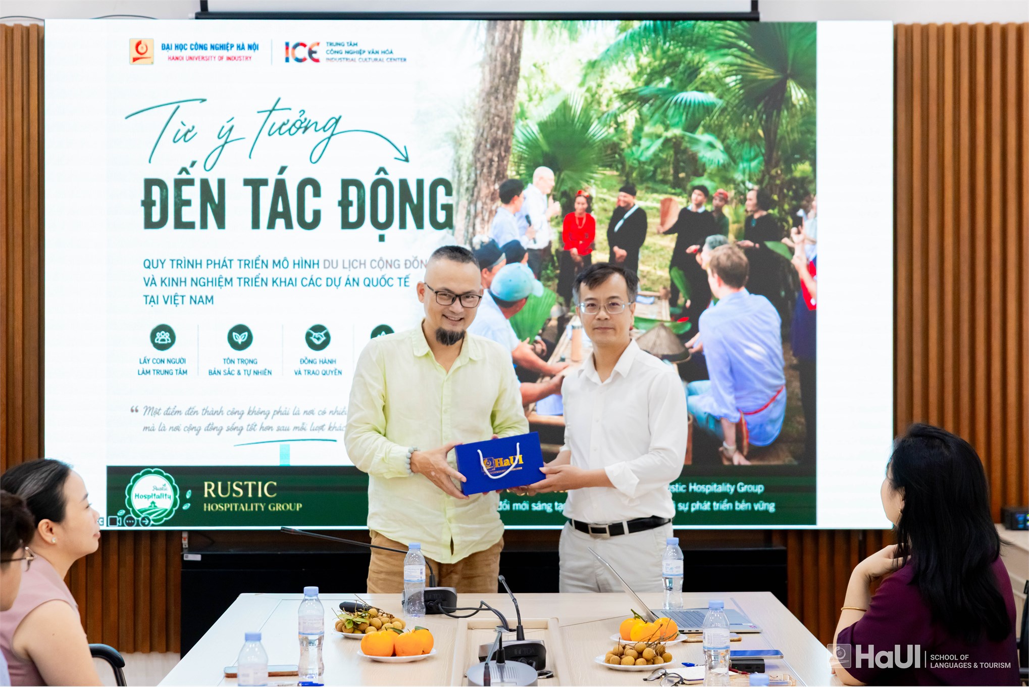 Phát triển mô hình du lịch cộng đồng từ nội lực địa phương
