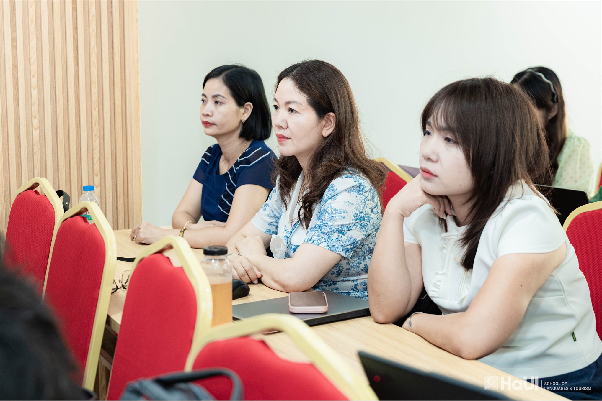 Tập huấn ứng dụng trí tuệ nhân tạo trong đổi mới phương pháp dạy và học khối ngành Du lịch